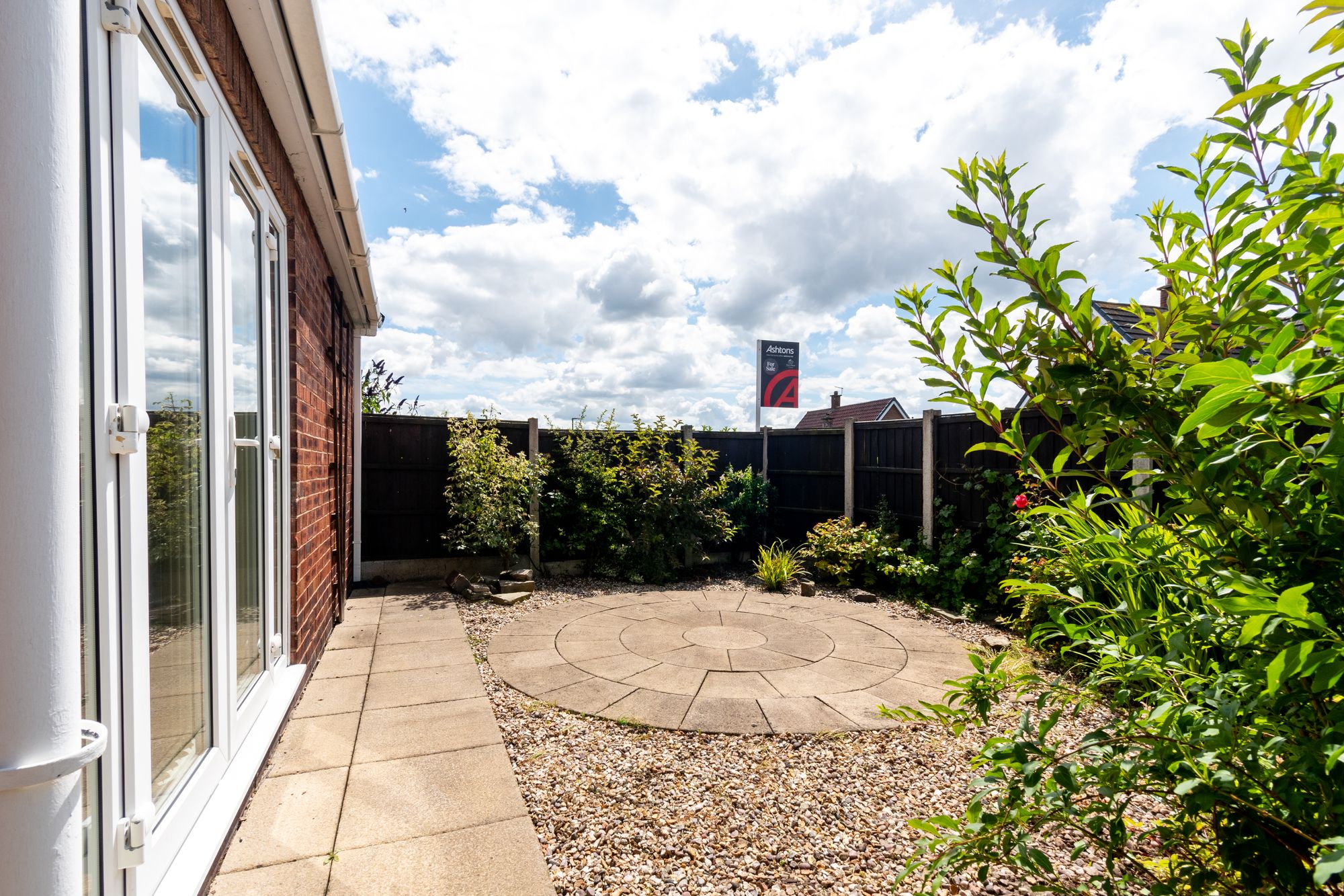 Richmond Close, Eccleston, WA10