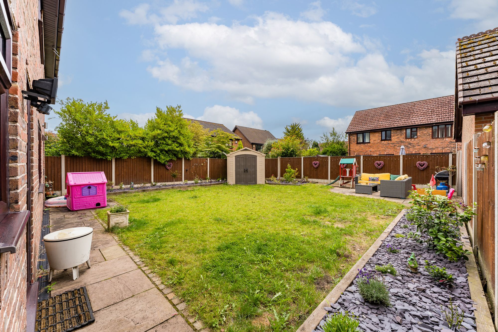 Buxton Close, Warrington