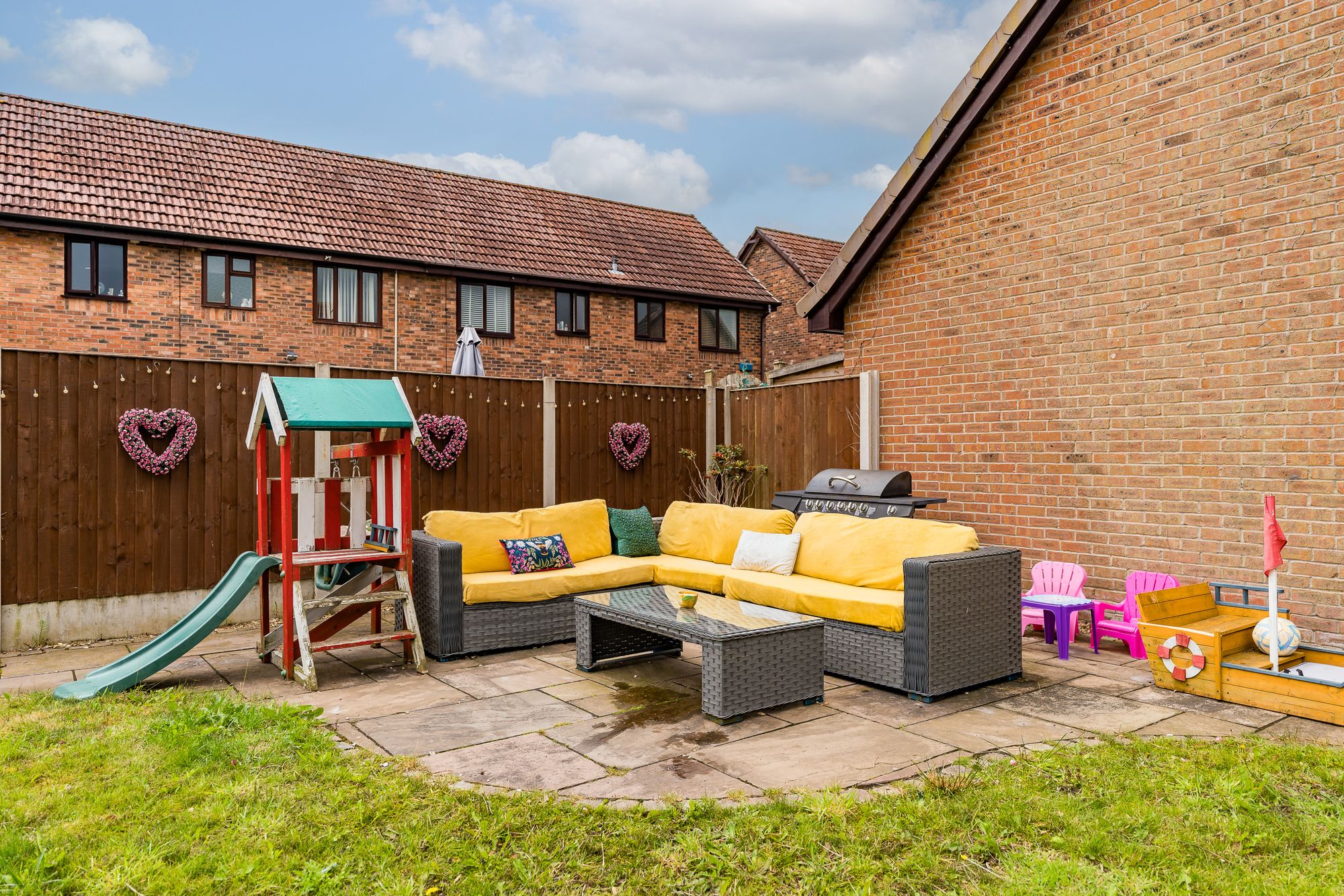 Buxton Close, Warrington