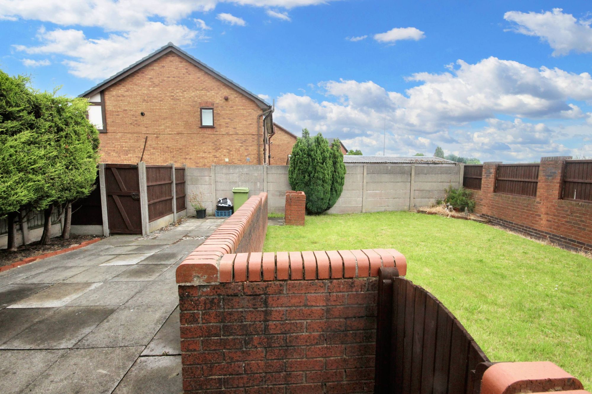 Meliden Gardens, St. Helens