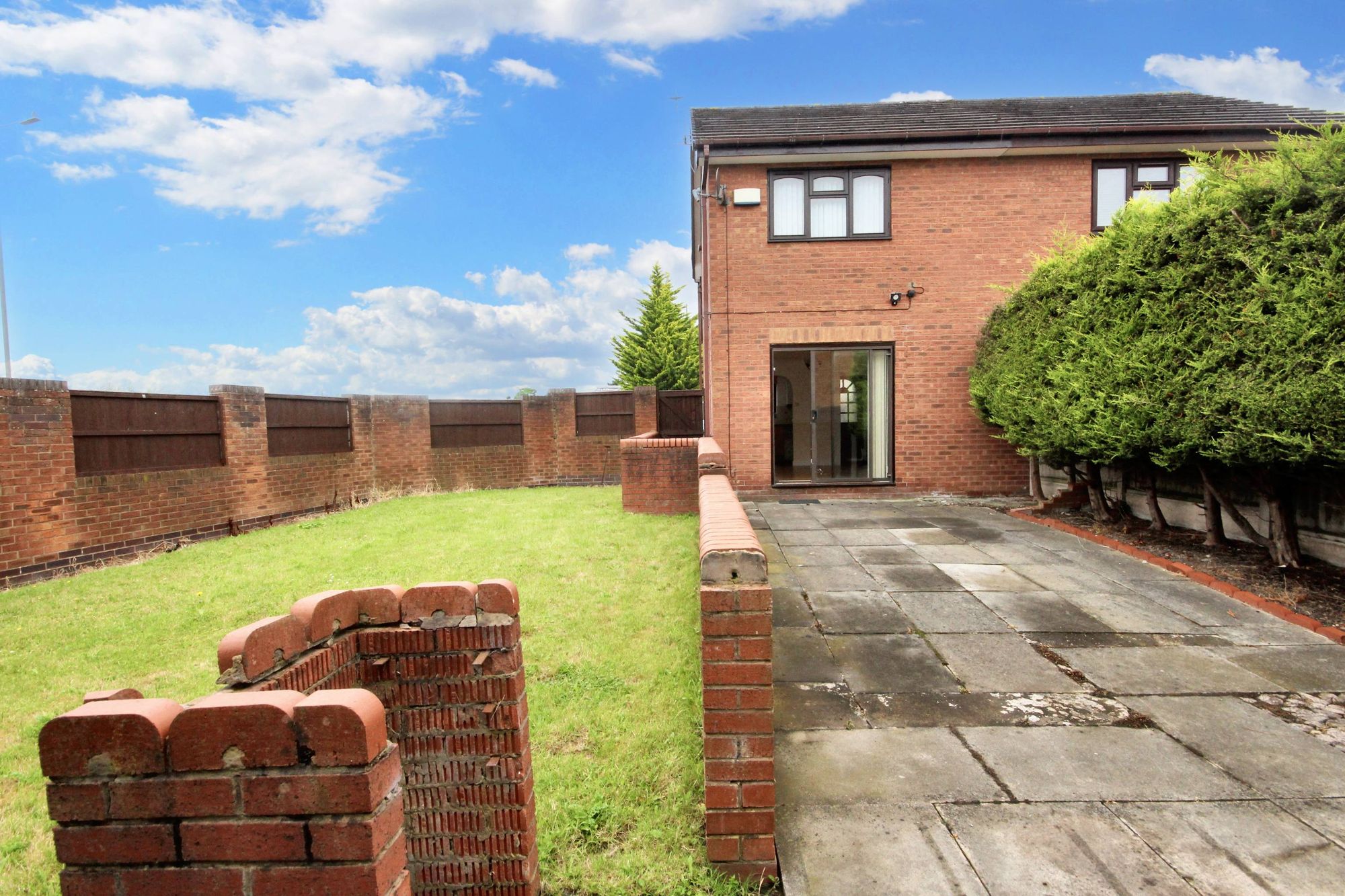 Meliden Gardens, St. Helens