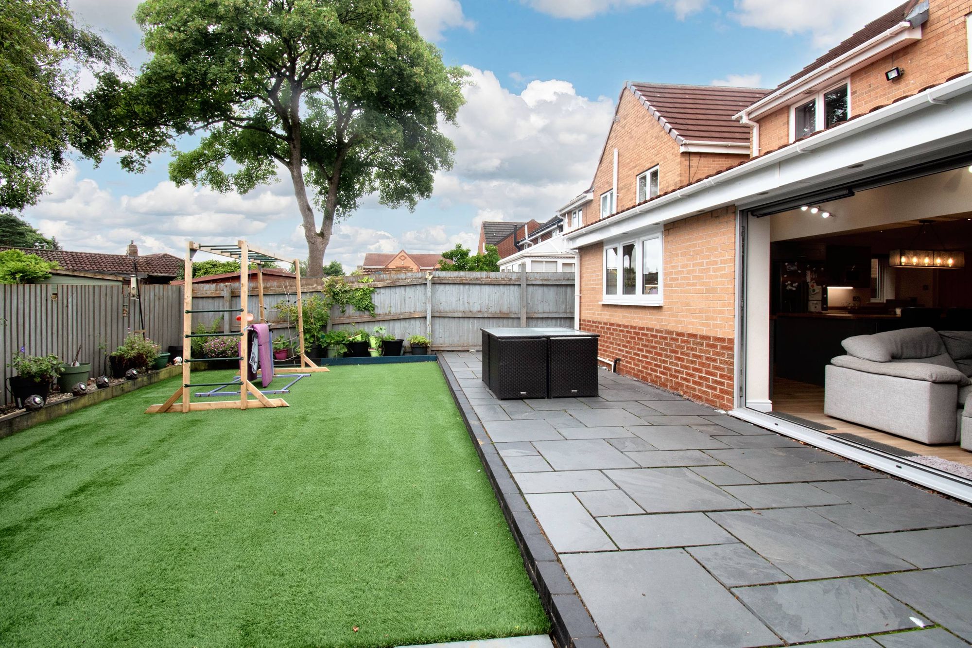 Westbury Close, Warrington