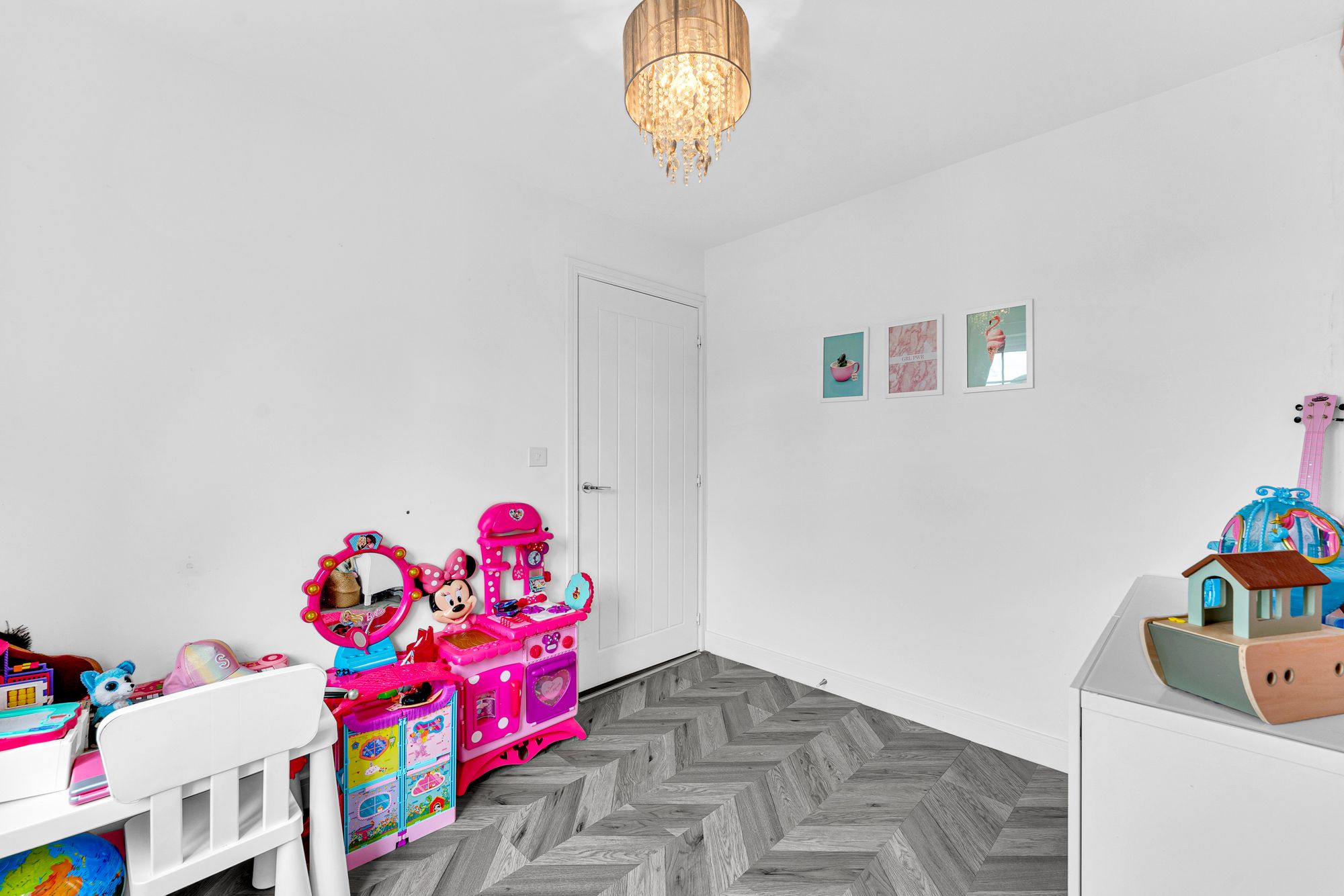 East Field Drive, Golborne, WA3