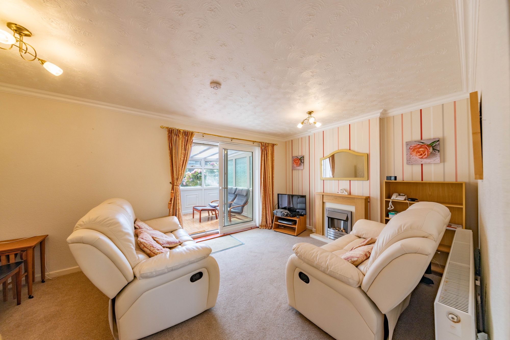 Kilsyth Close, Fearnhead, WA2