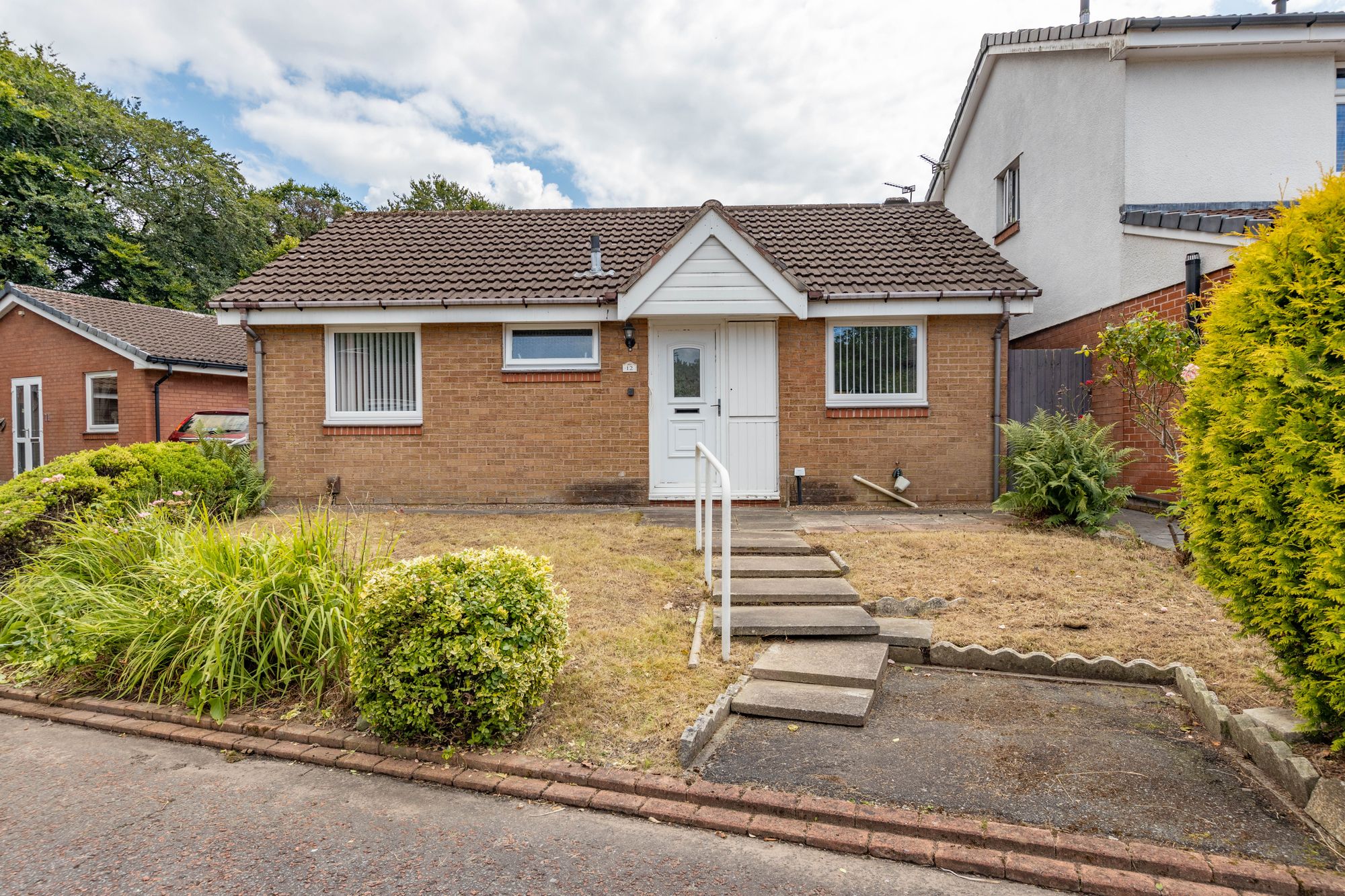 Kilsyth Close, Fearnhead, WA2