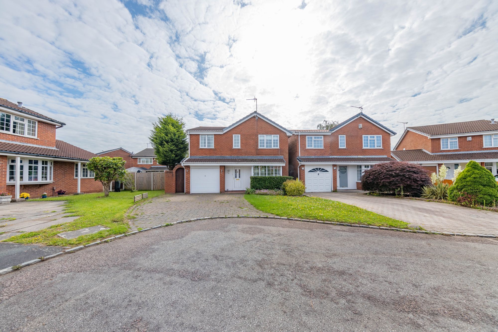 Suffolk Close, Woolston, WA1