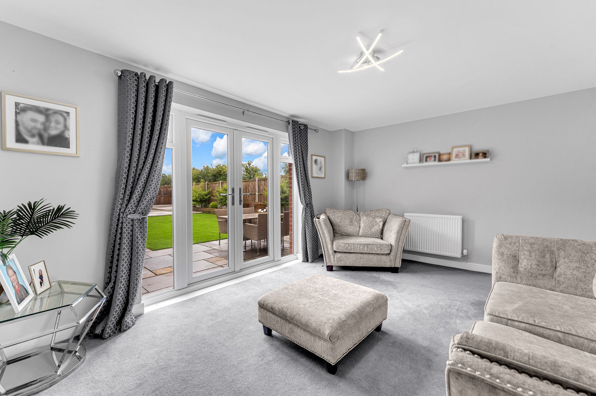 East Field Drive, Golborne, WA3