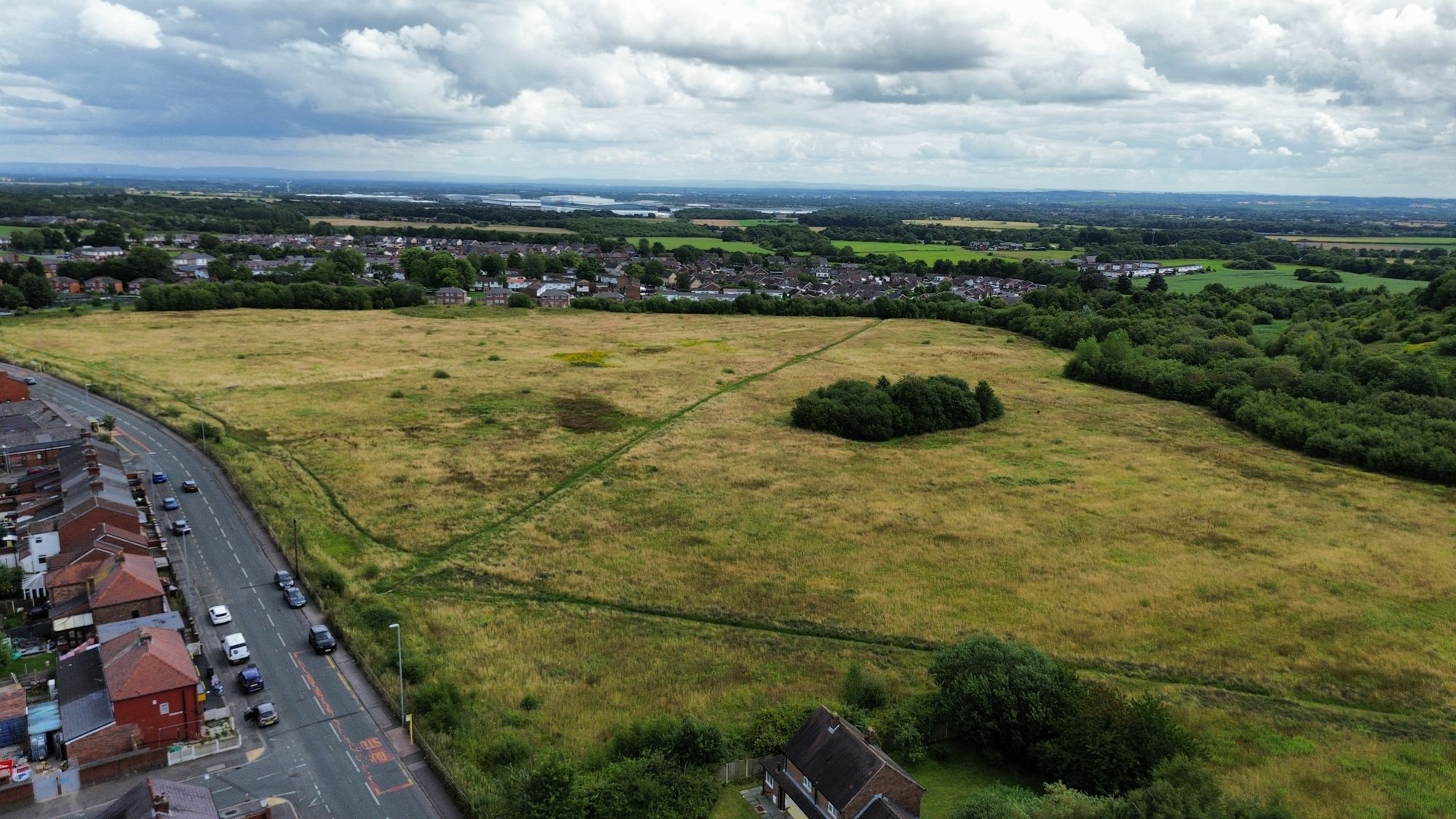 Gartons Lane, Clock Face, WA9