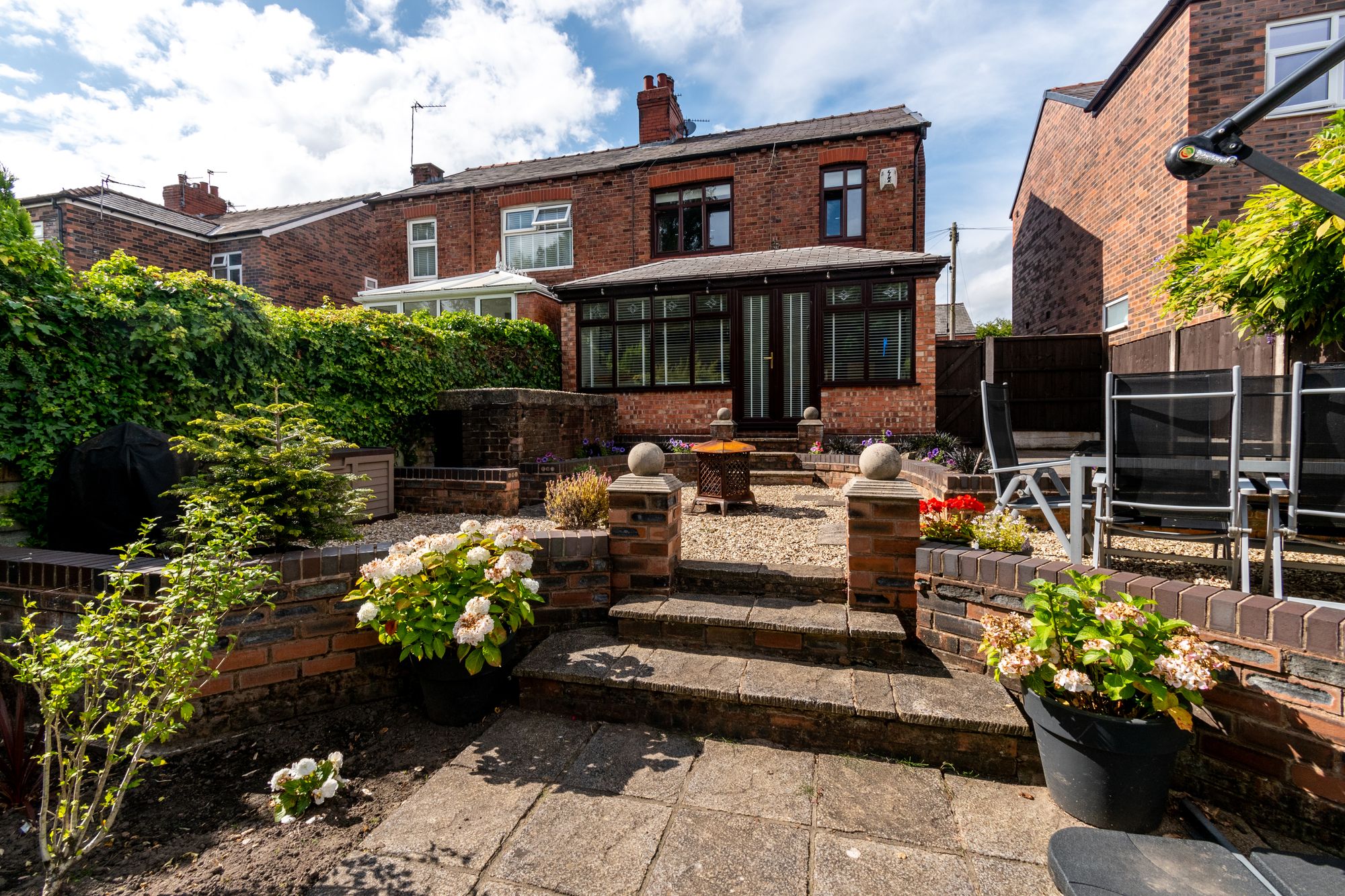 Moorfield Road, Dentons Green, WA10