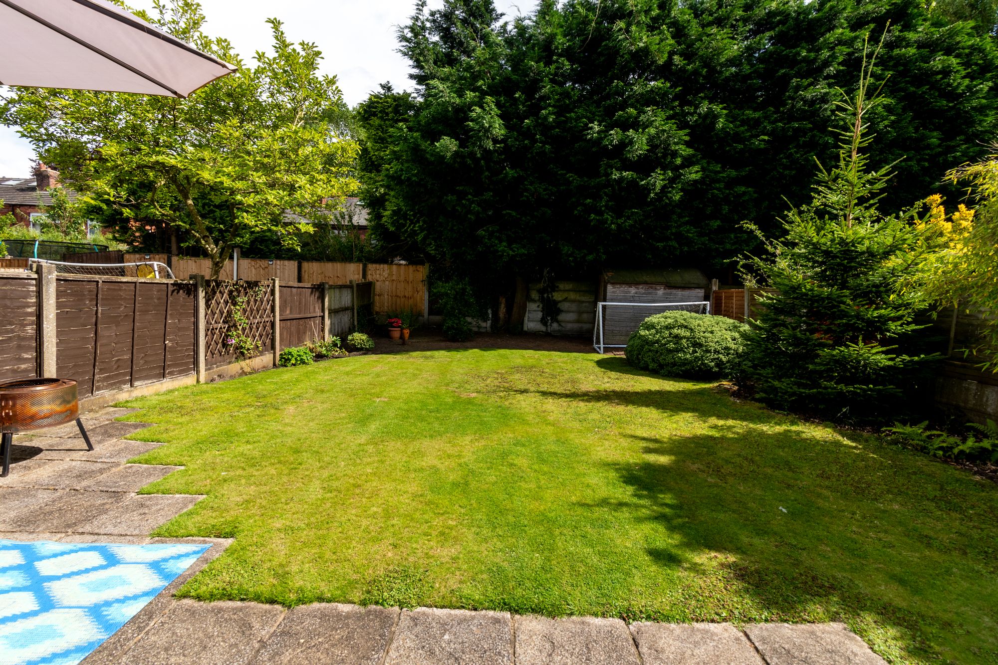 Moorfield Road, Dentons Green, WA10