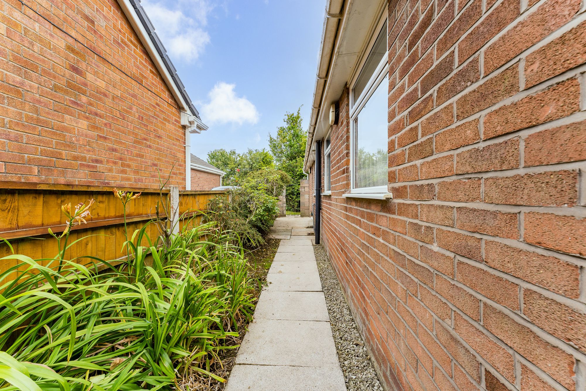 Falcondale Road, Winwick, WA2