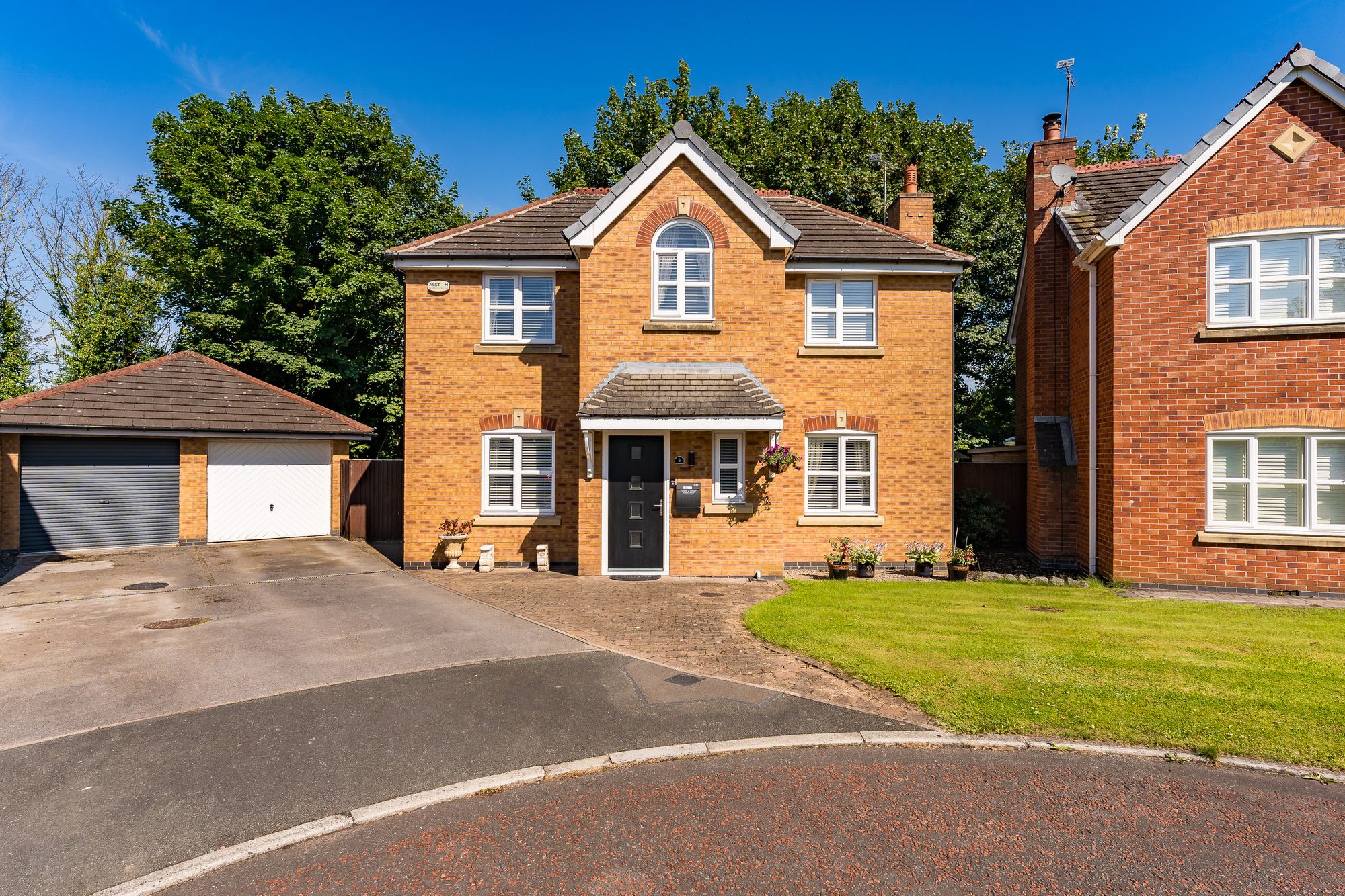 8 Owlsfield, Newton-Le-Willows, WA12 8BB