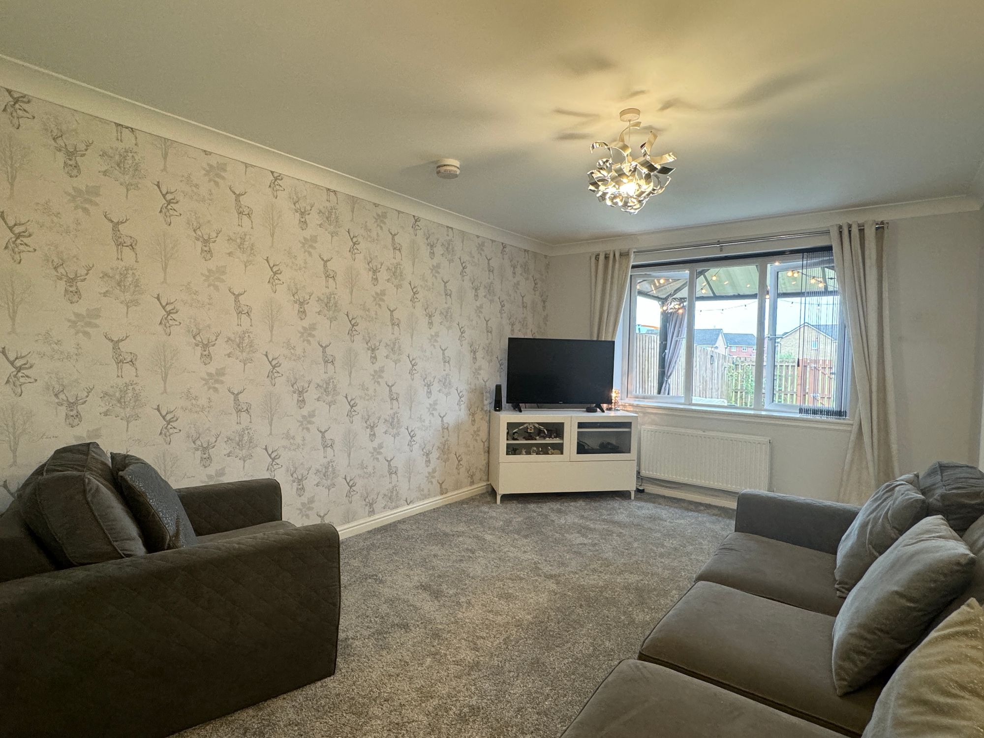 98 Collie Wynd, Cambuslang