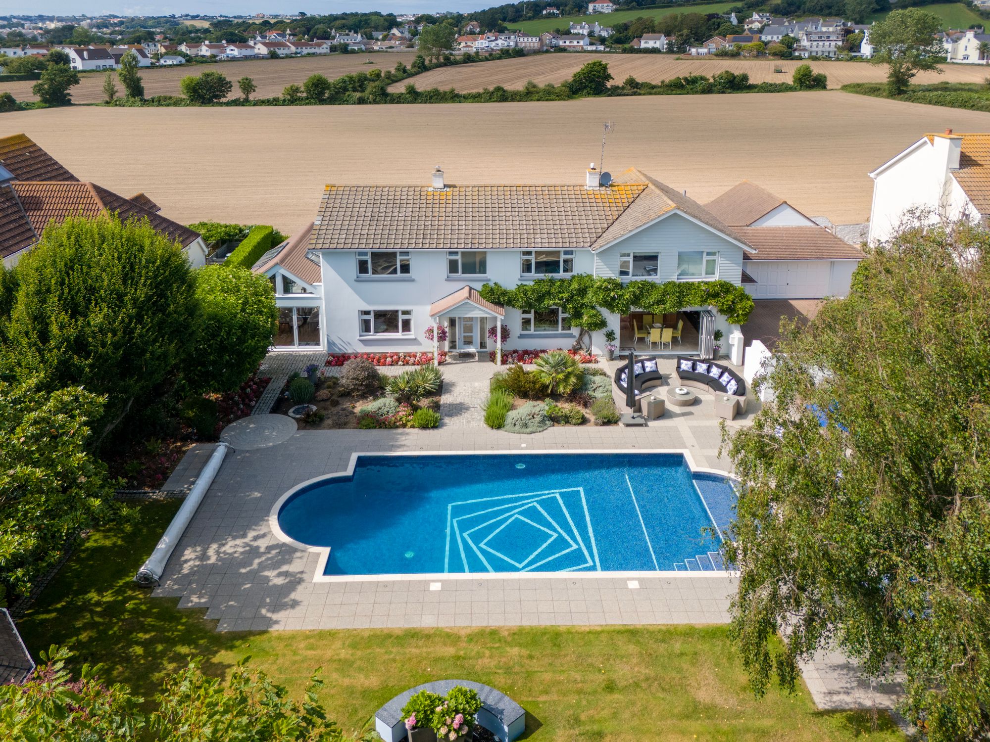 5 bed Property For Sale in St. Clement, Jersey