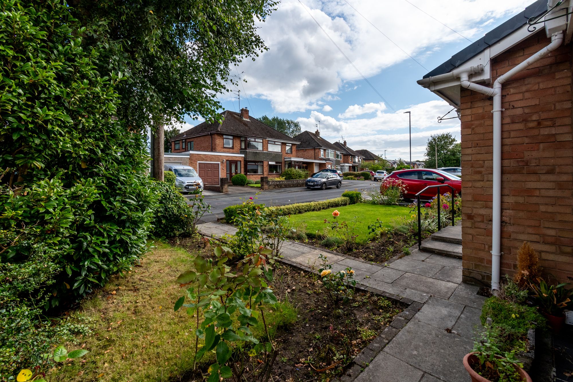 Poplar Avenue, Eccleston, WA10