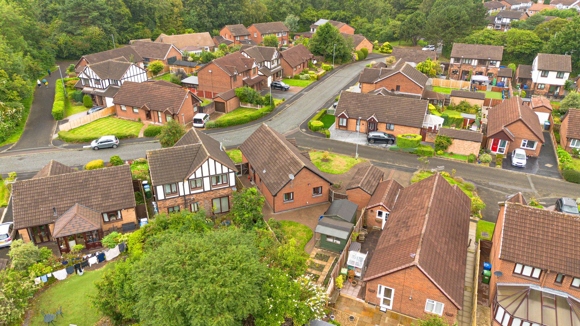 Pendine Close, Callands, WA5