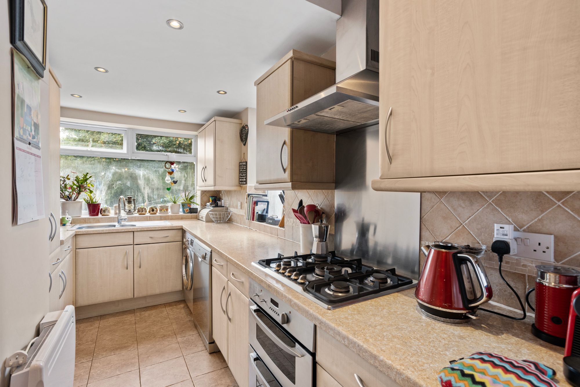 Carlton Way, Glazebrook, WA3