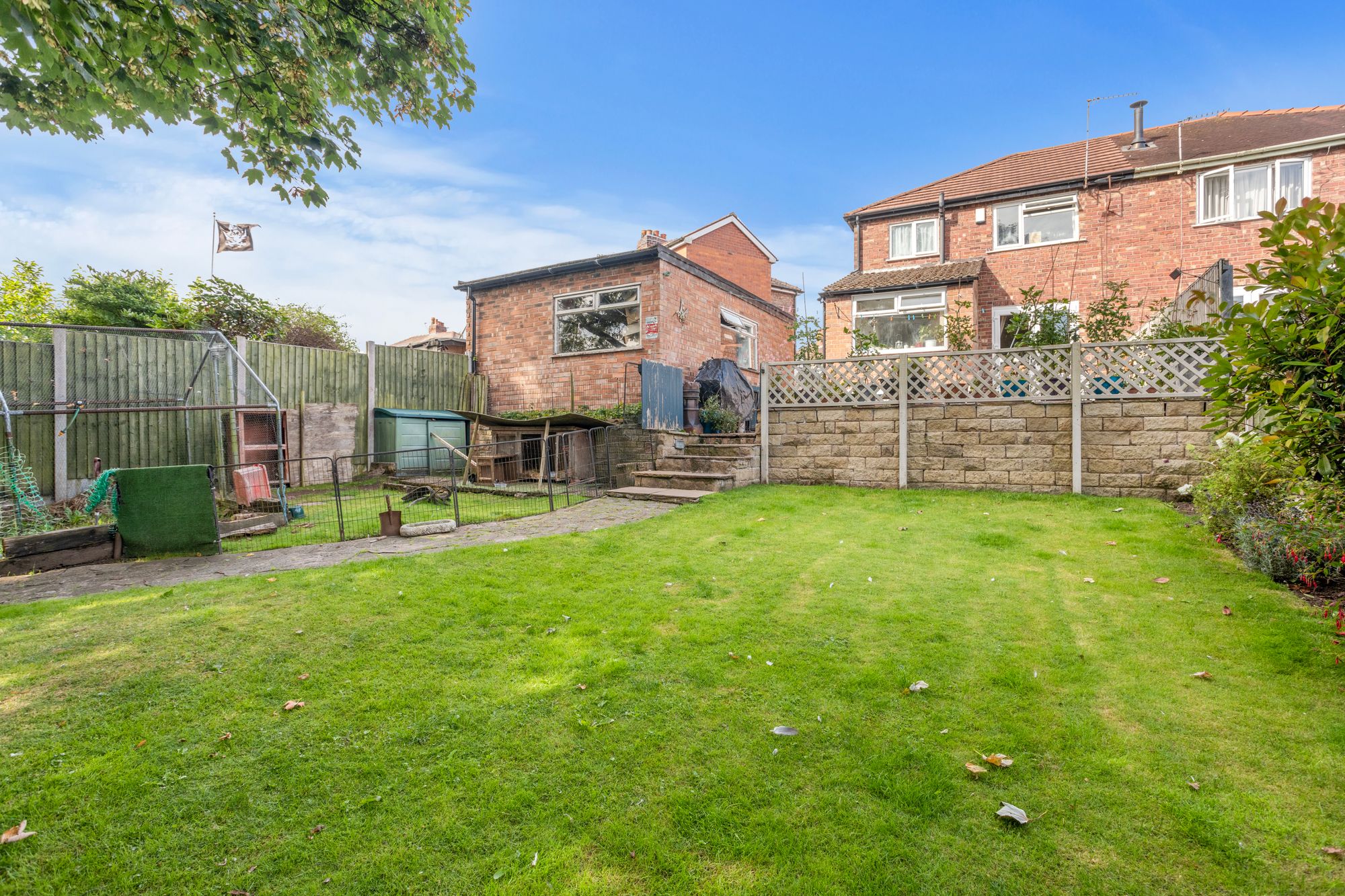 Carlton Way, Glazebrook, WA3