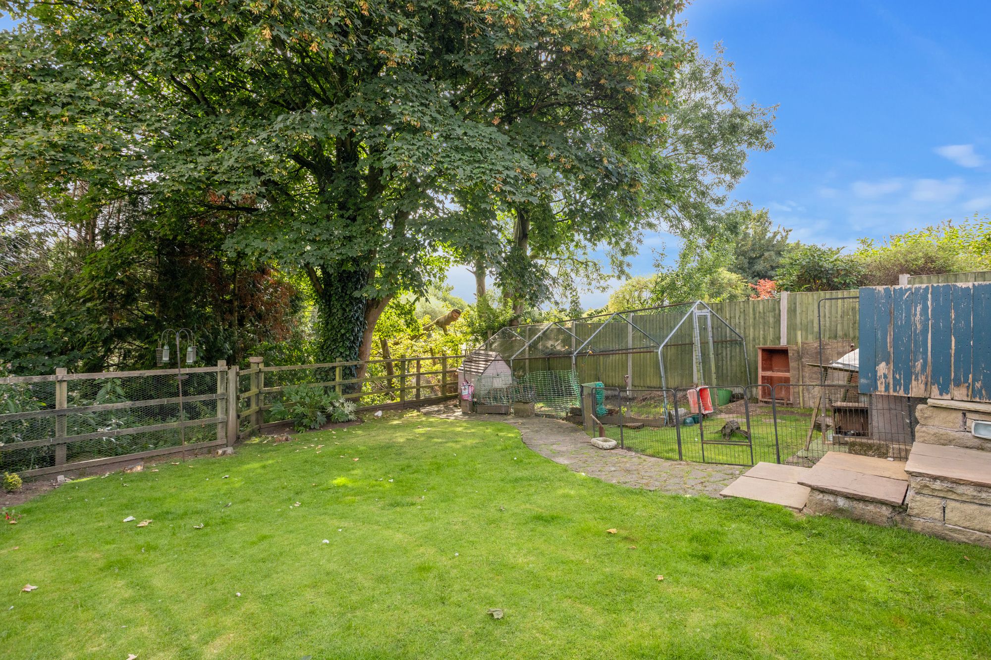 Carlton Way, Glazebrook, WA3