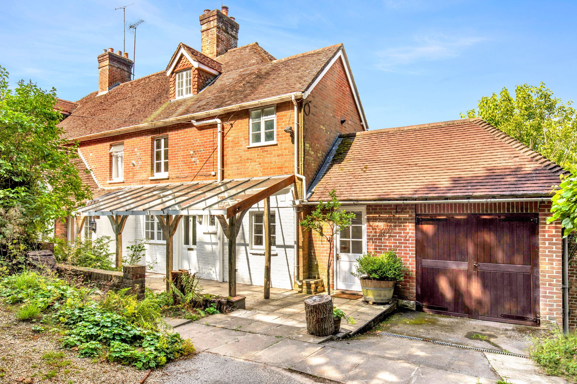 4 Yew Tree Cottages Image