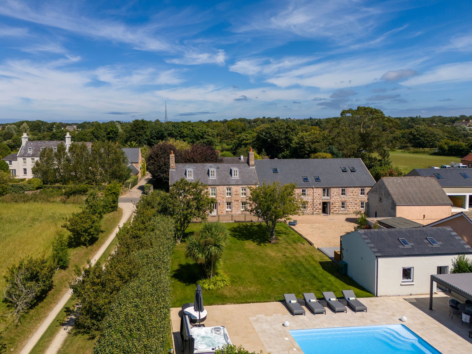 5 bed Property For Sale in St. Lawrence, Jersey