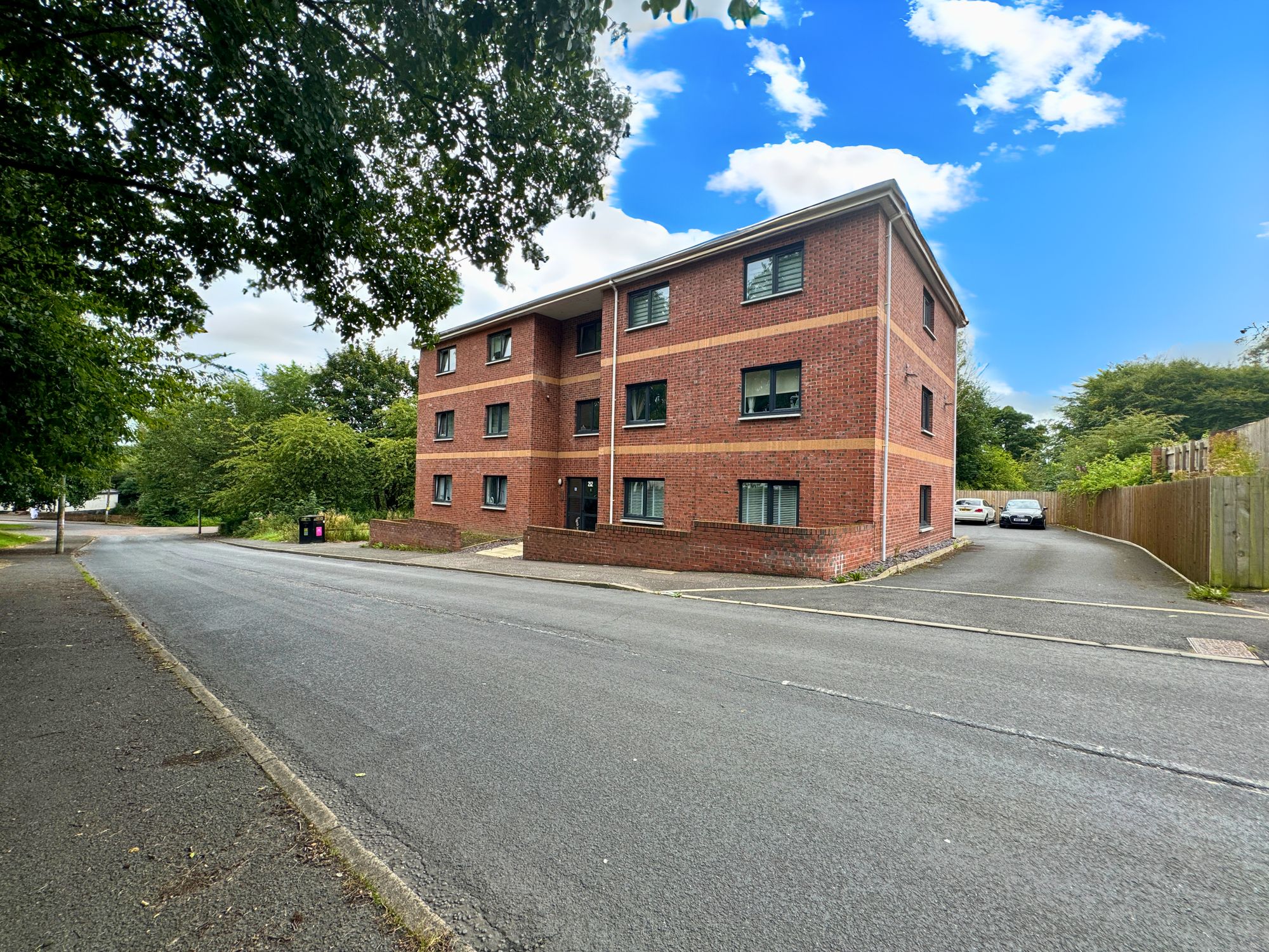Flat 1/2, 212 Carmyle Avenue, Glasgow