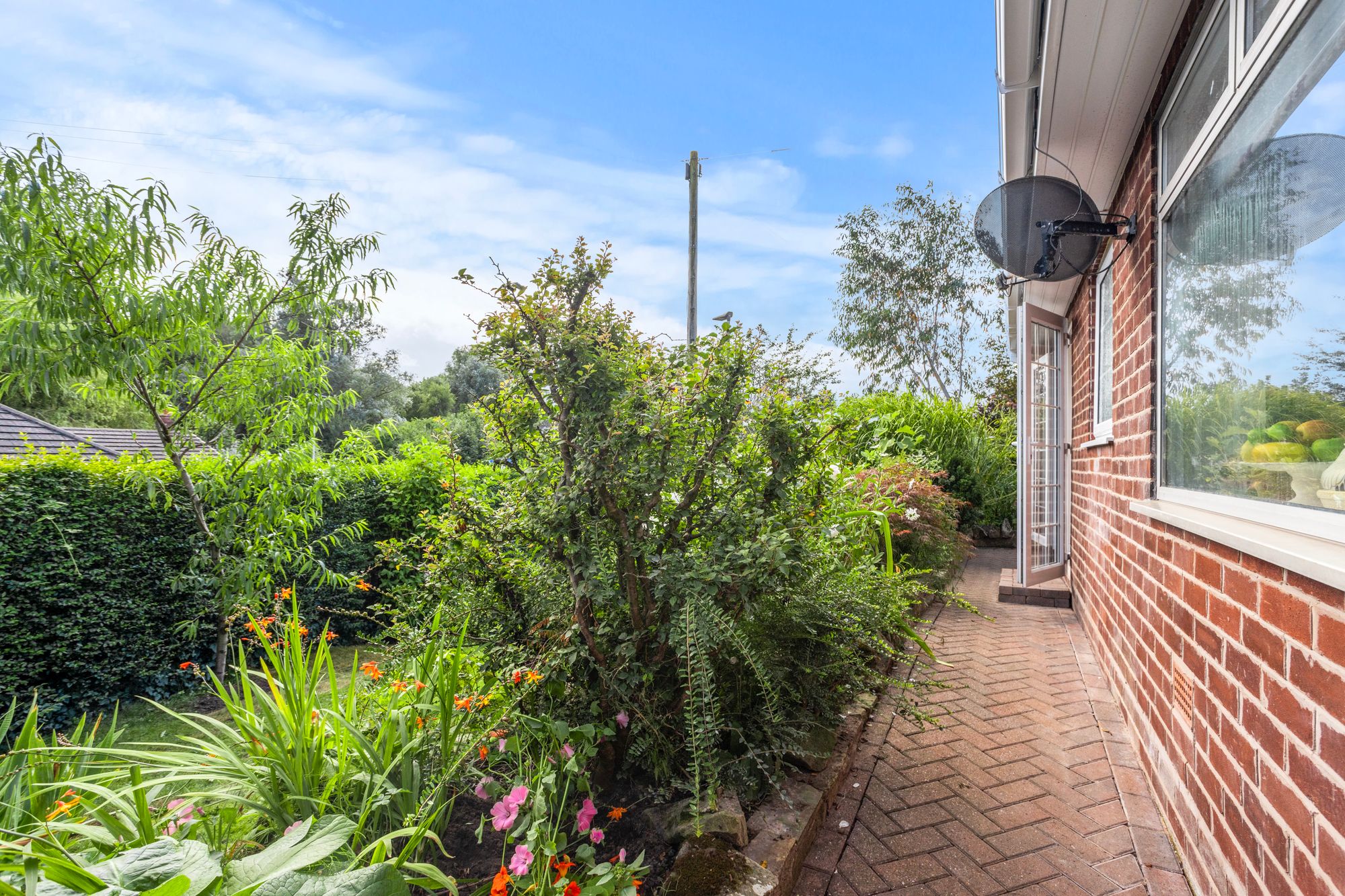 Belmont Crescent, Great Sankey, WA5