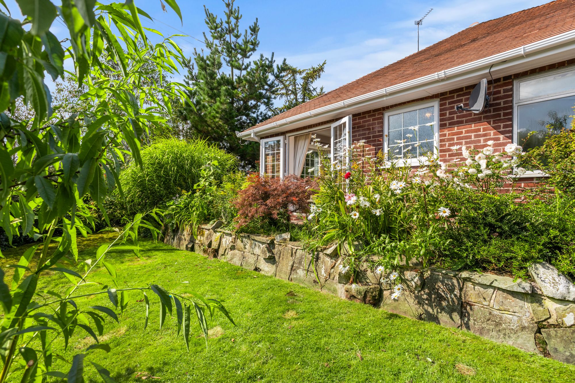 Belmont Crescent, Great Sankey, WA5