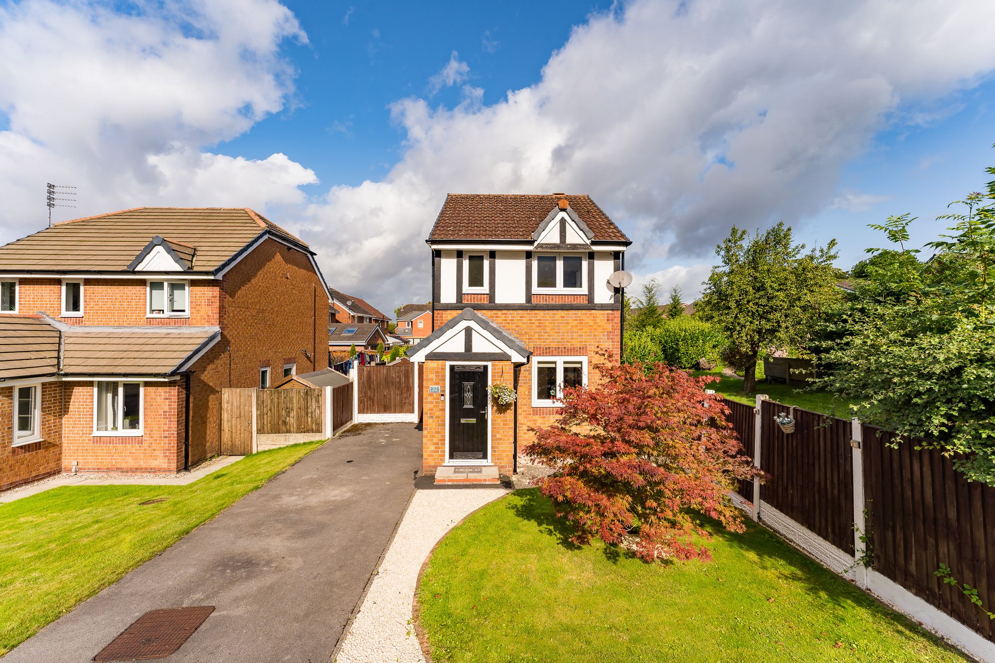 Halewood Avenue, Golborne, WA3