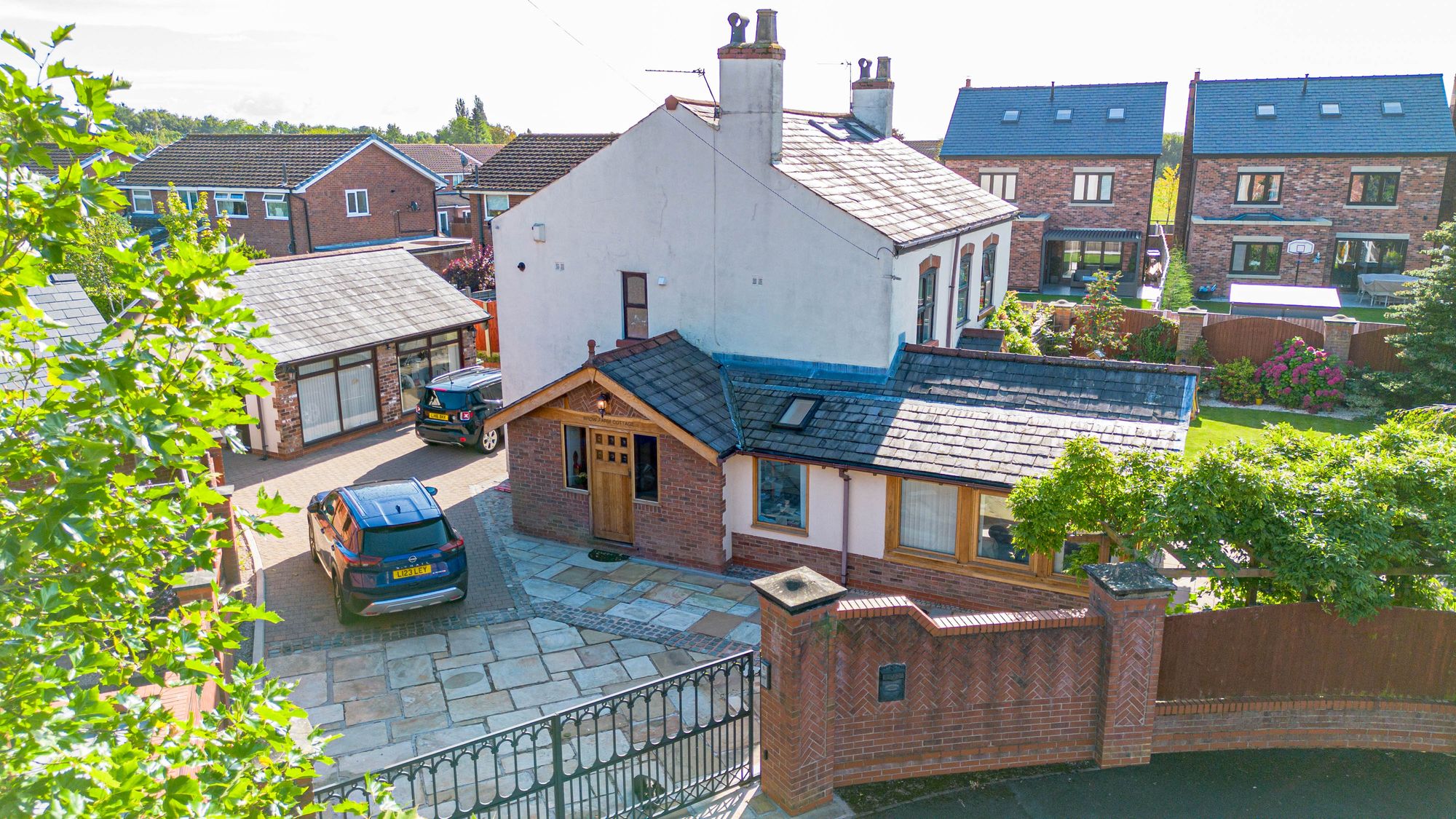 Brow Farm Cottage, Warrington