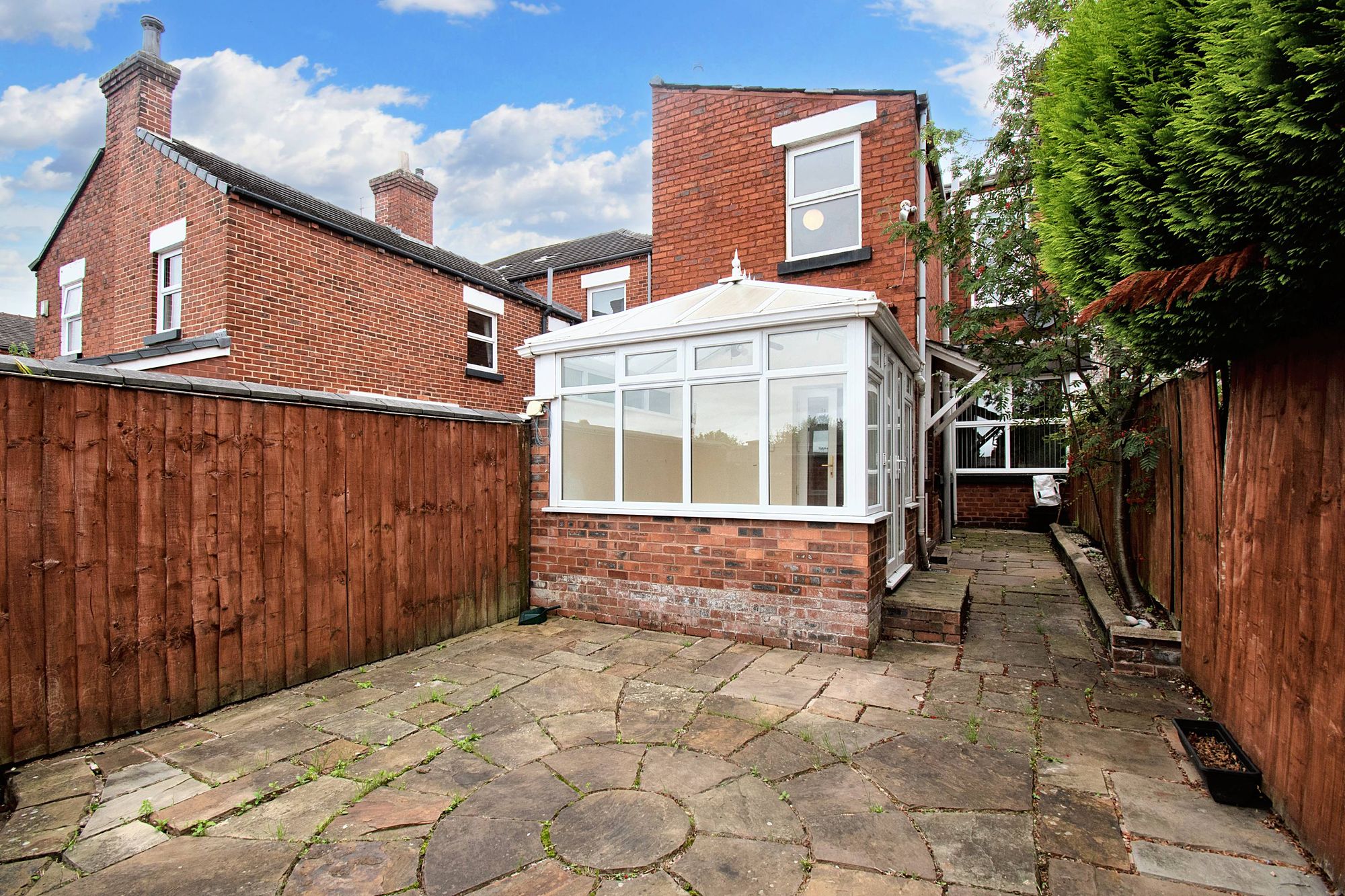 Kiln Lane, Dentons Green, WA10