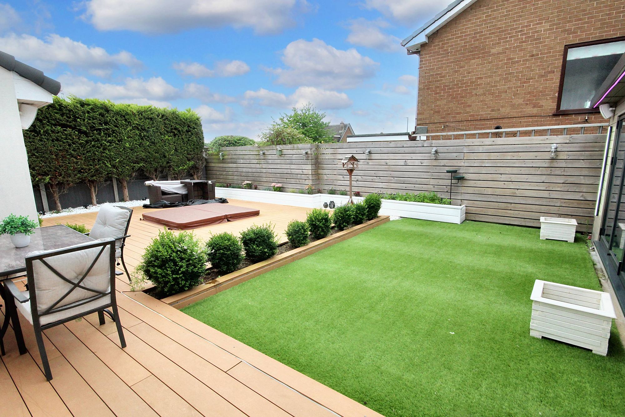 Wyken Grove, St. Helens