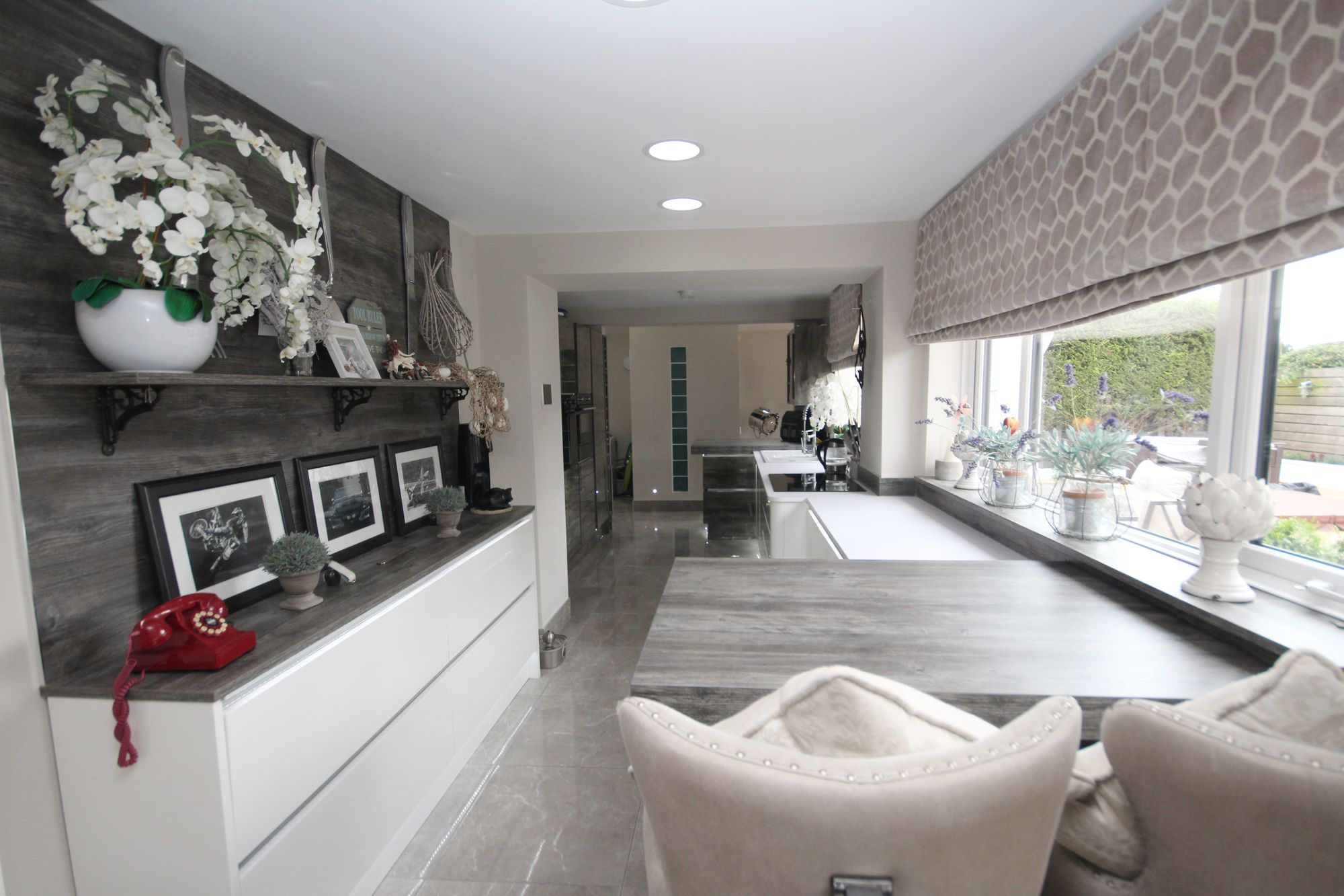 Wyken Grove, St. Helens