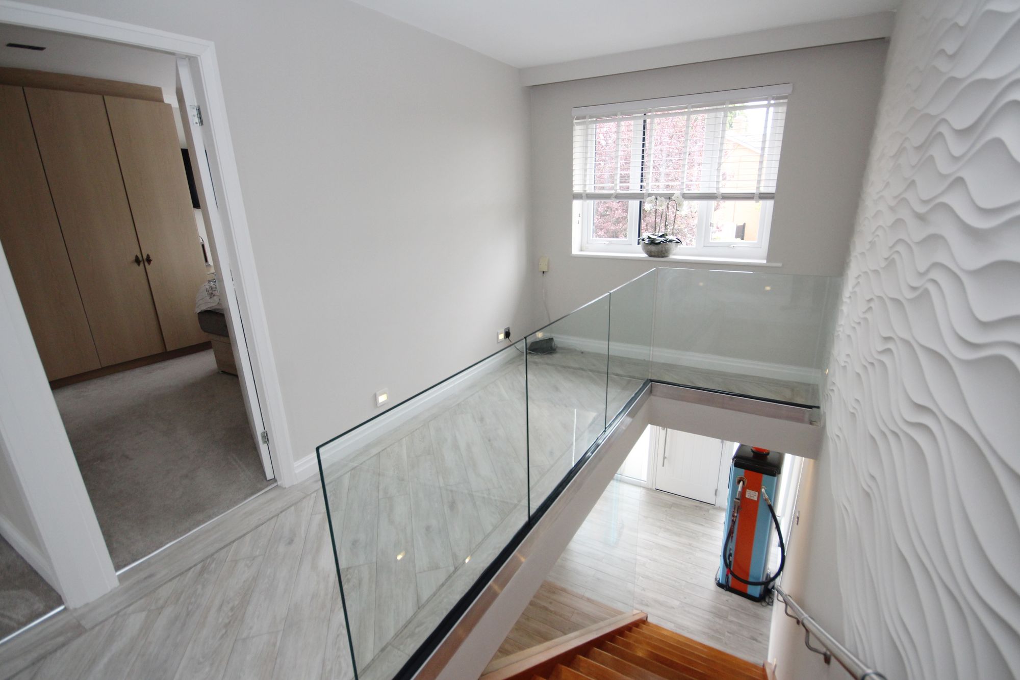 Wyken Grove, St. Helens