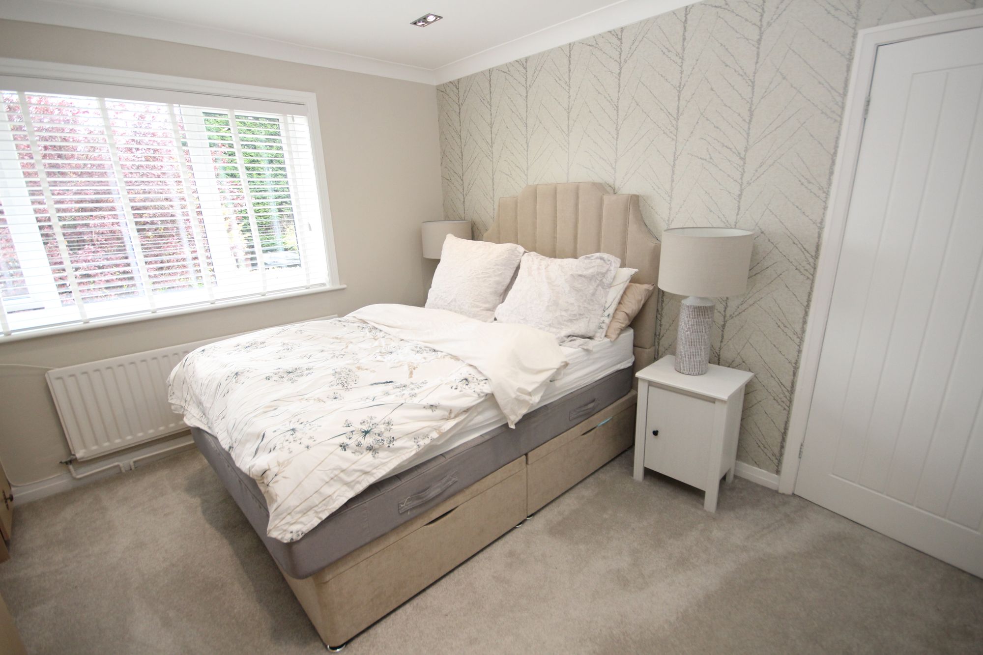 Wyken Grove, St. Helens