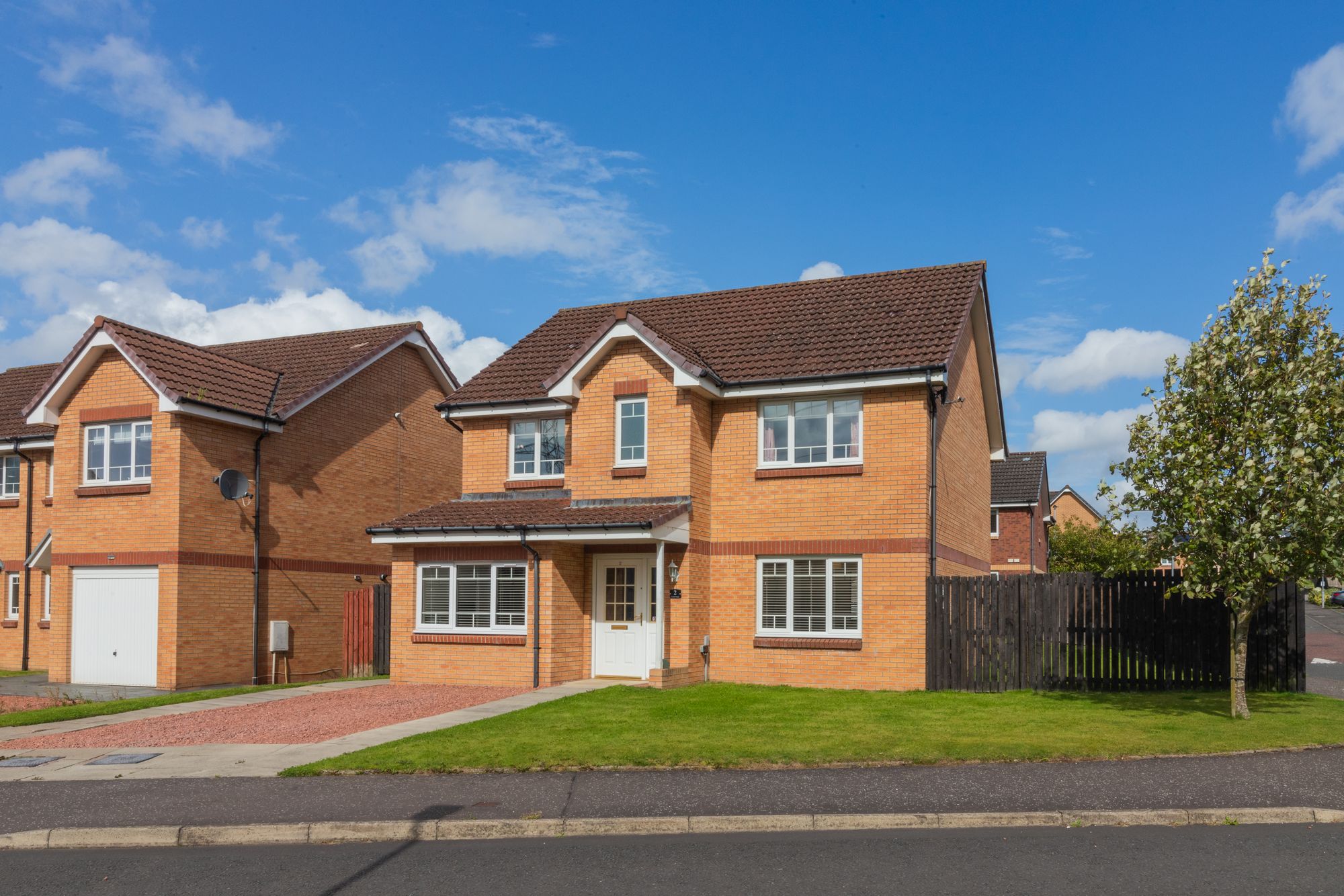 2 Croft Walk, Cambuslang