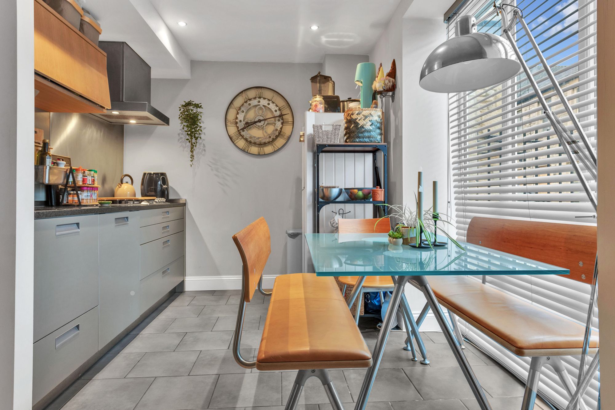 Kitchen/Dining Area