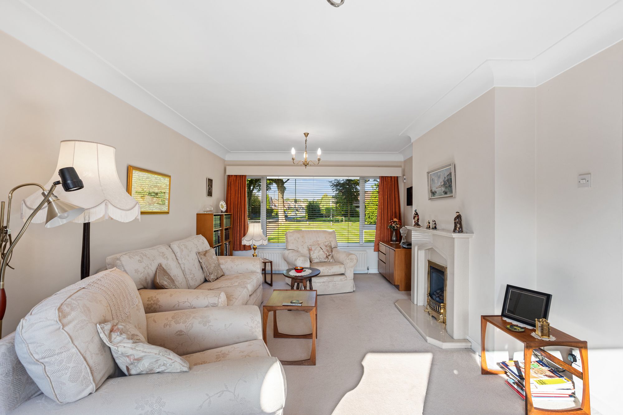 Culcheth Hall Drive, Culcheth, WA3