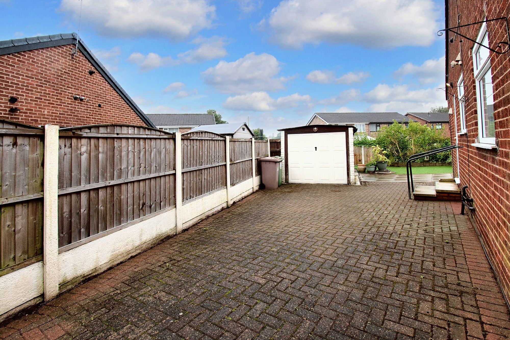 Paisley Avenue, St. Helens