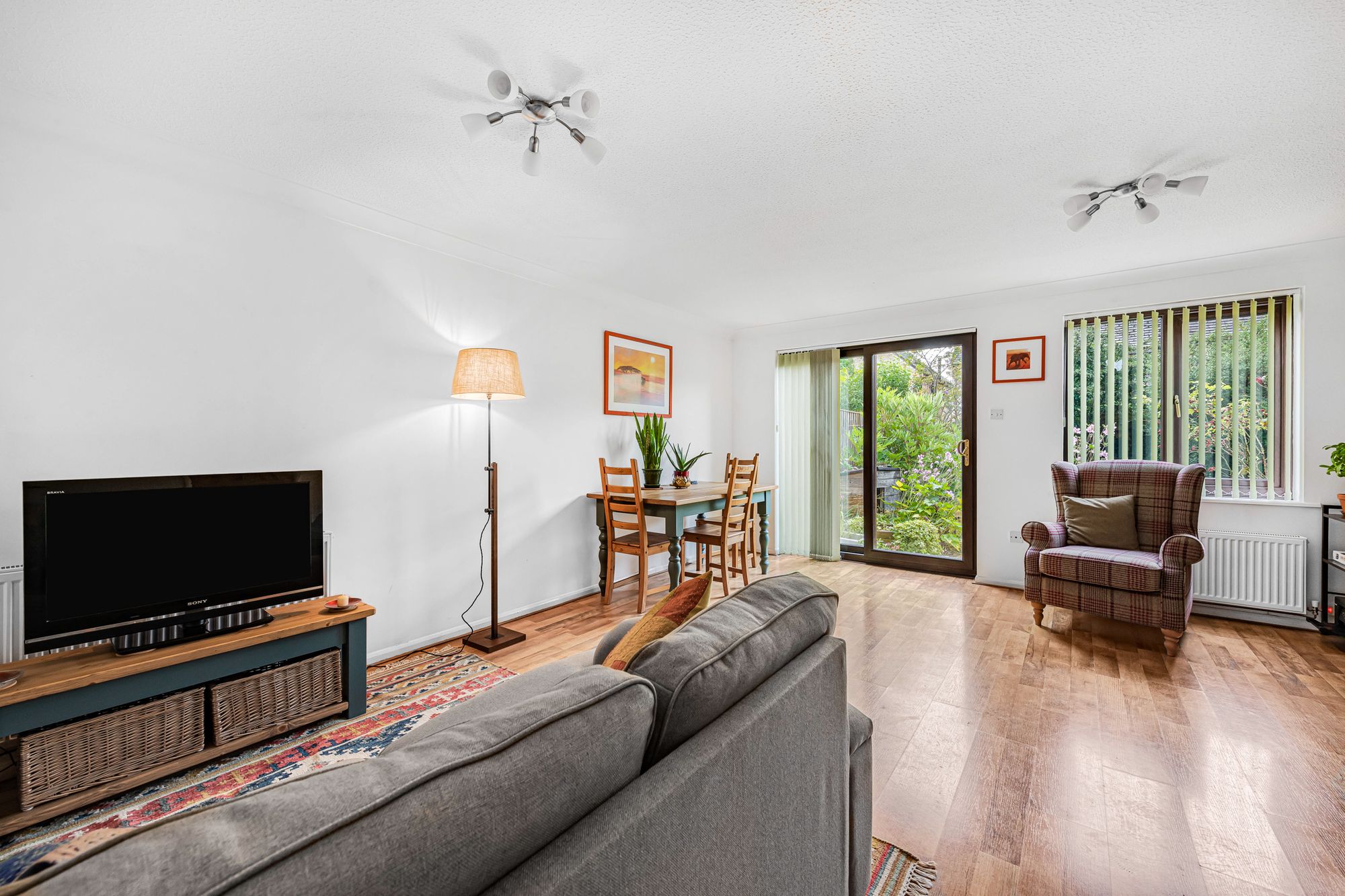 Sitting/Dining Room