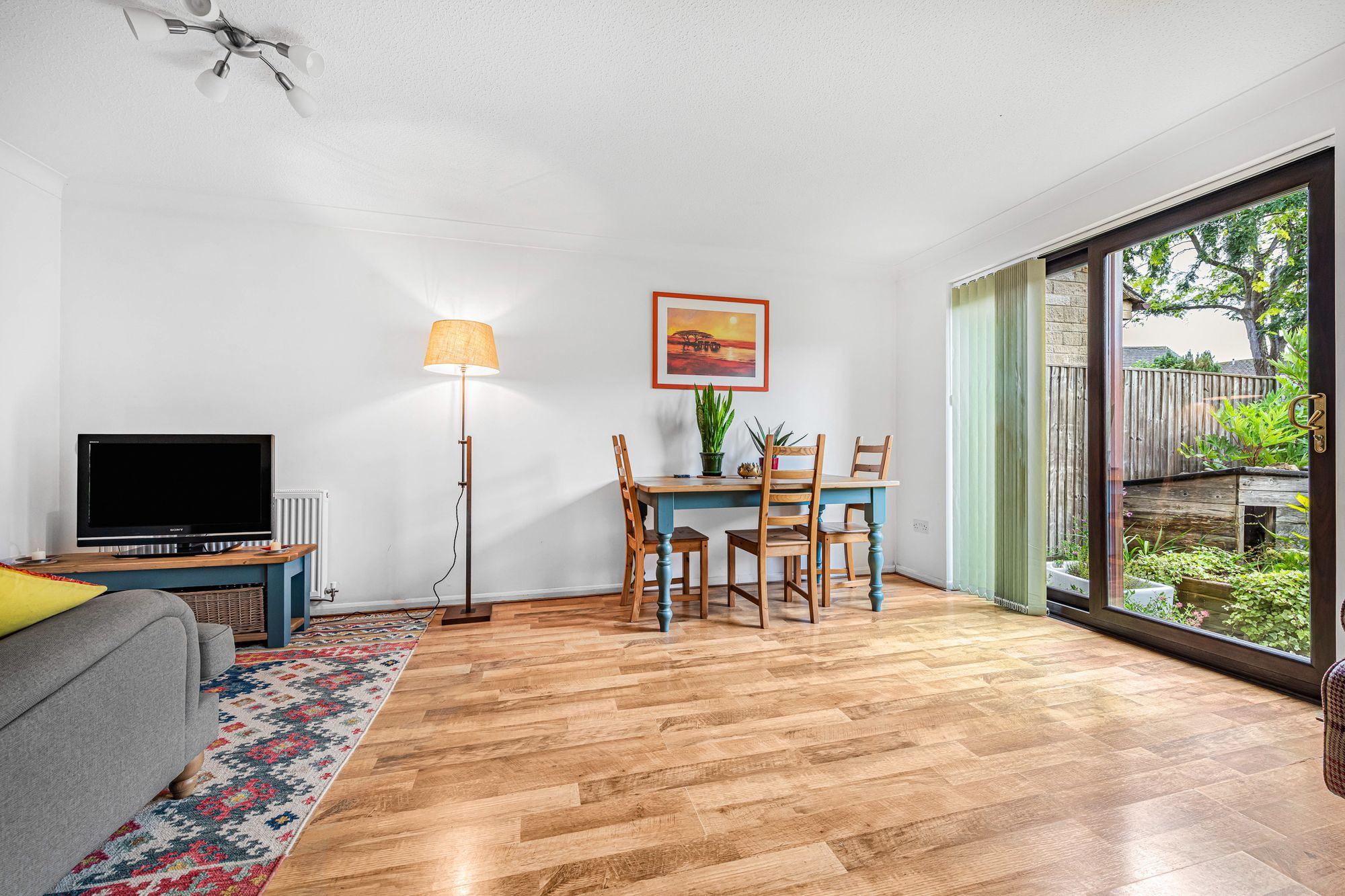 Sitting/Dining Room