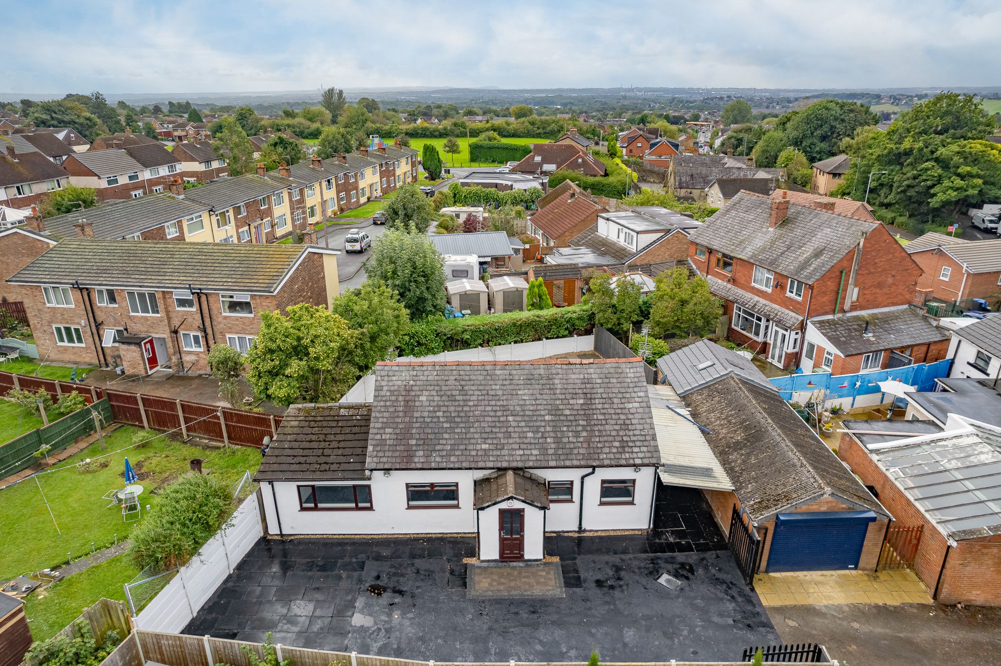 School Brow, Billinge, WN5