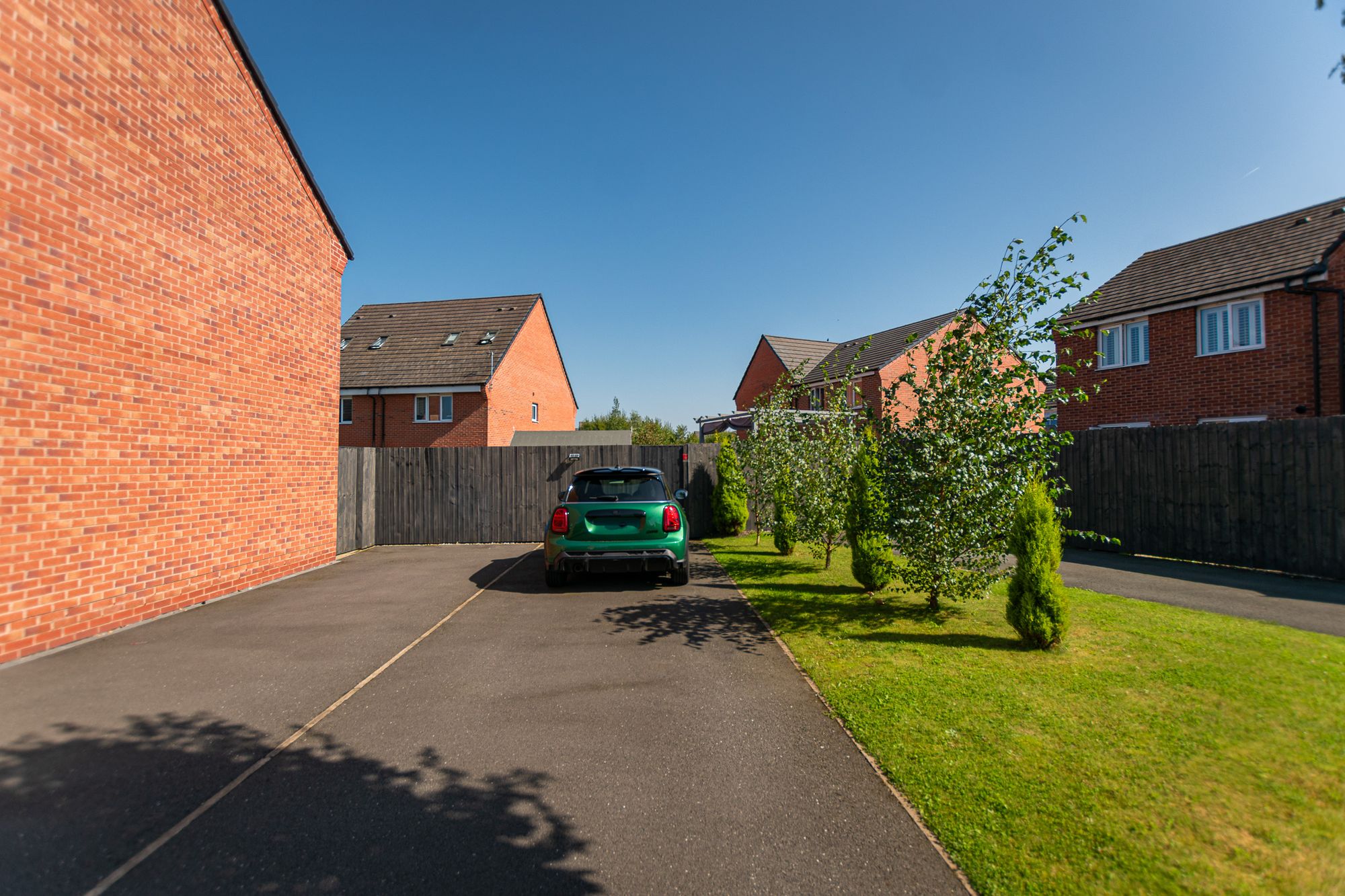 Tinsley Green Way, Leigh