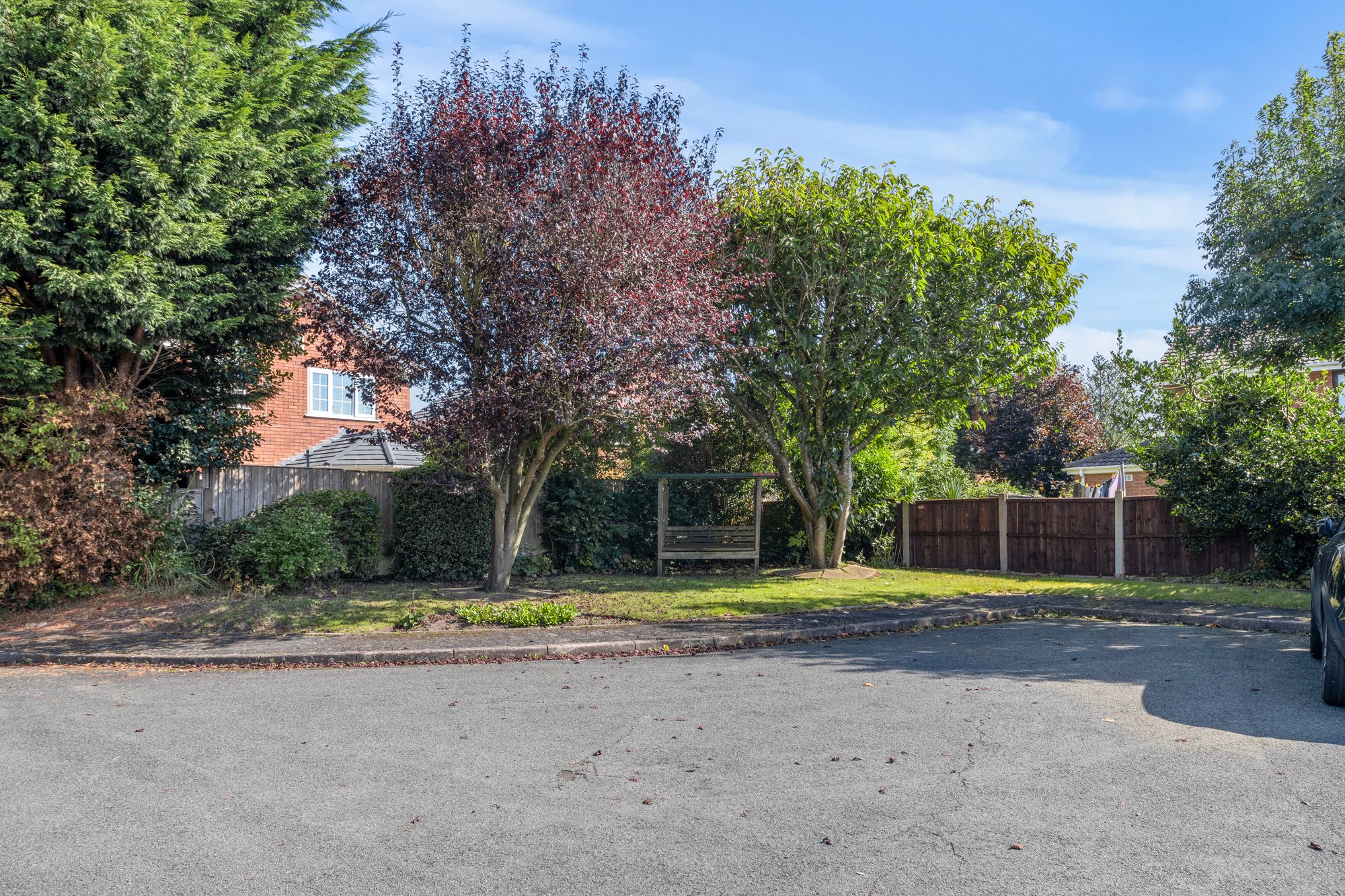 Wednesbury Drive, Great Sankey, WA5