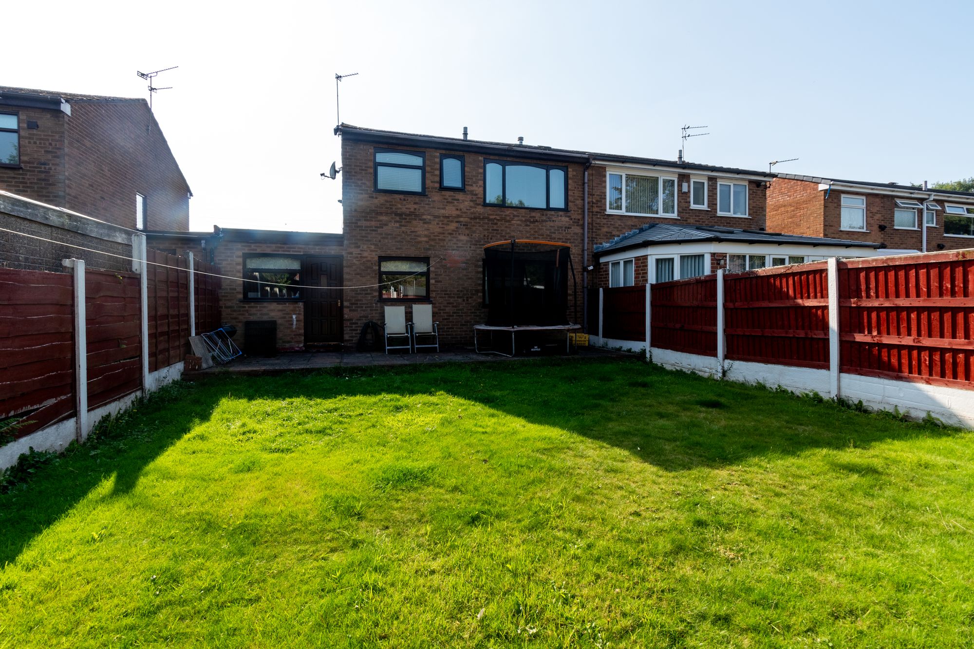 Poulton Crescent, Woolston, WA1