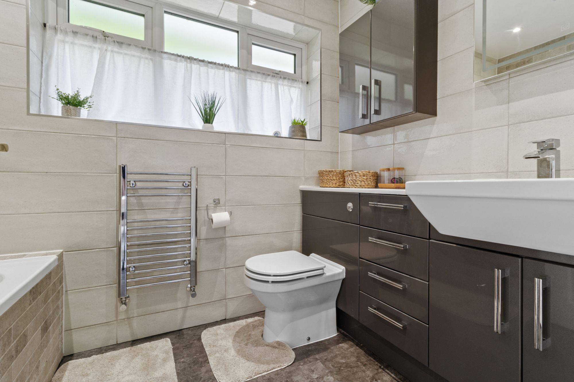 Knightsbridge Avenue, Warrington