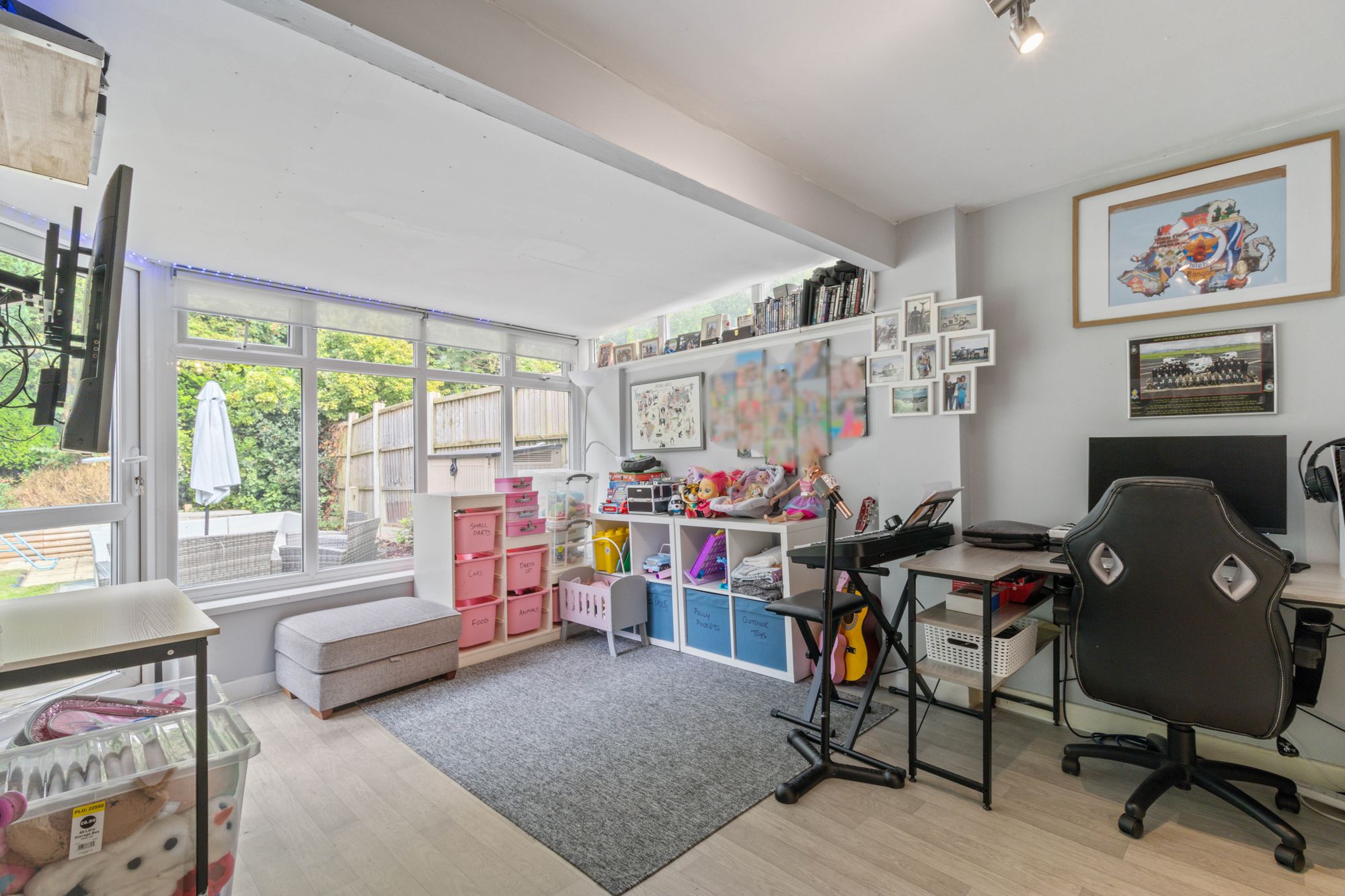 Knightsbridge Avenue, Warrington