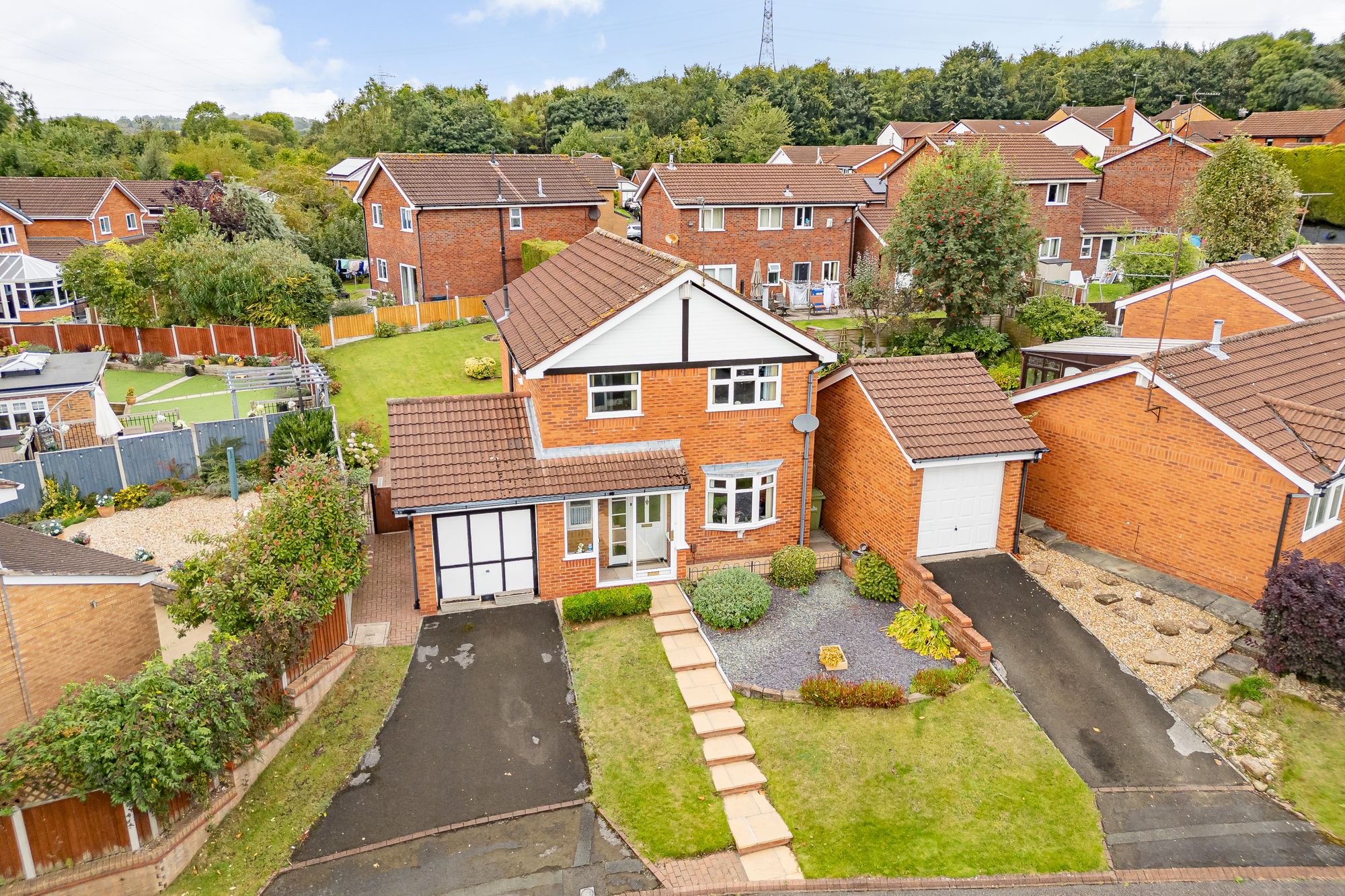 Millington Close, Sutton Weaver, WA7