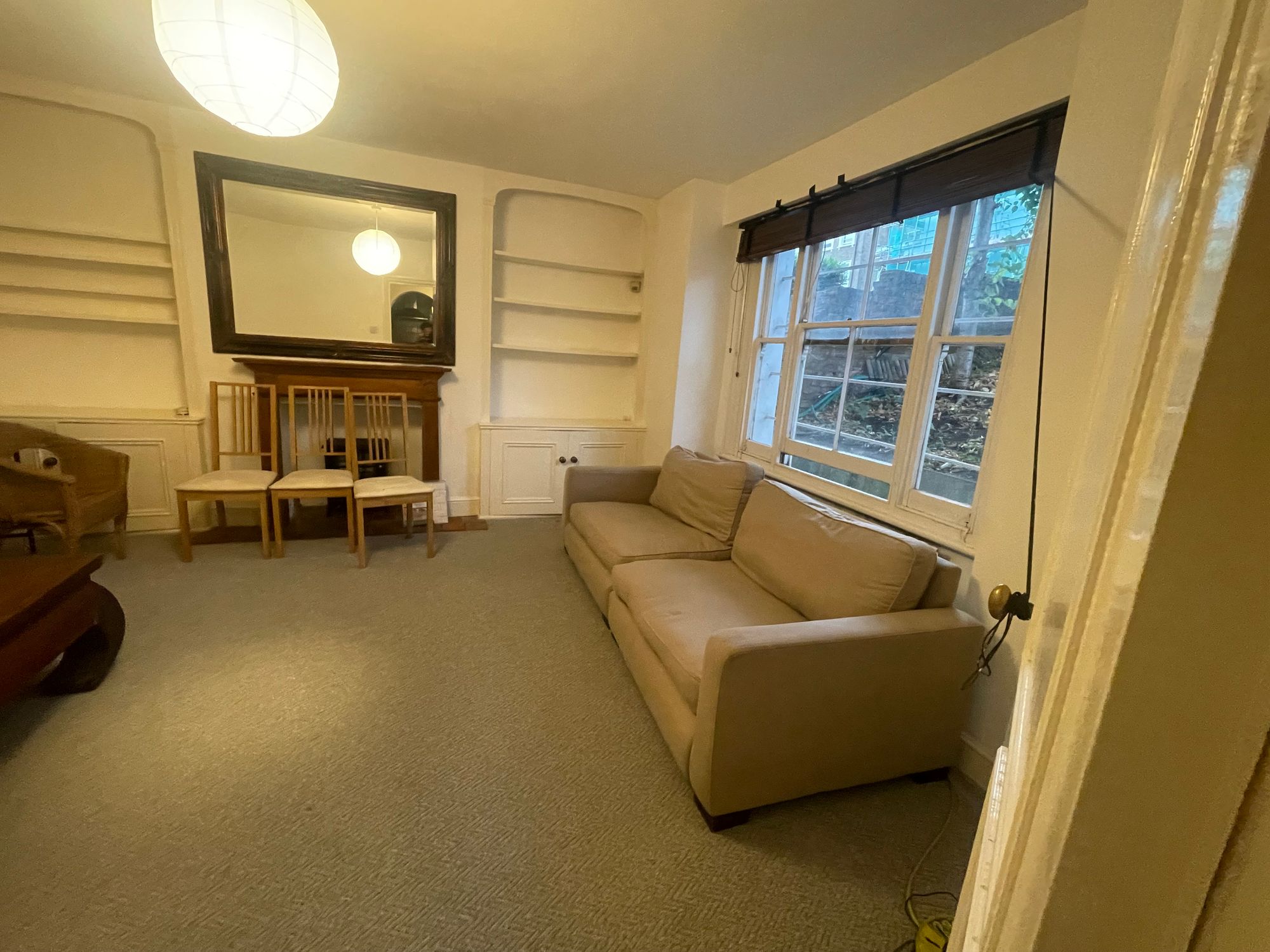 Basement Flat, 22 Askew Road Image