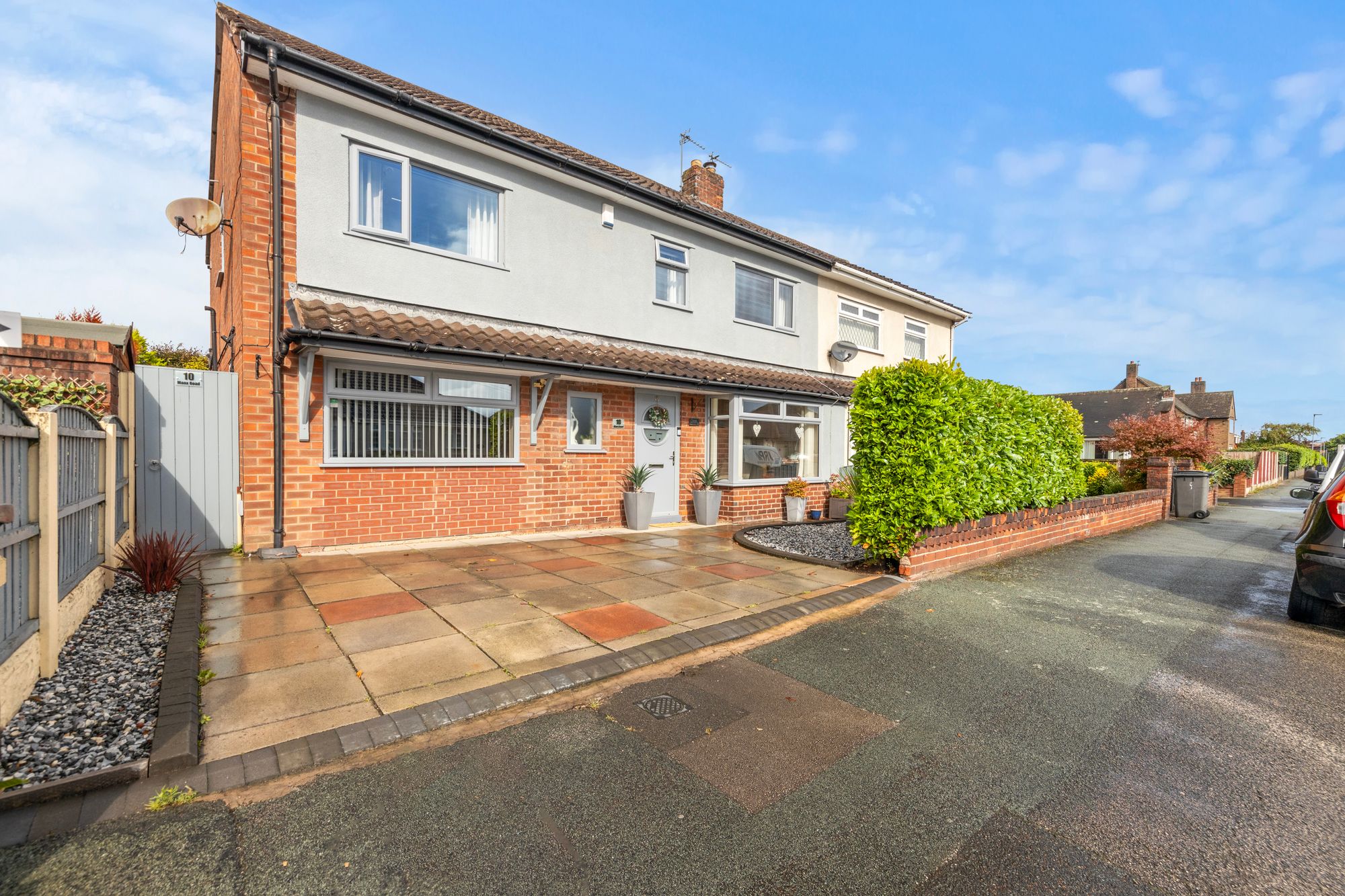 Manx Road, Warrington, WA4